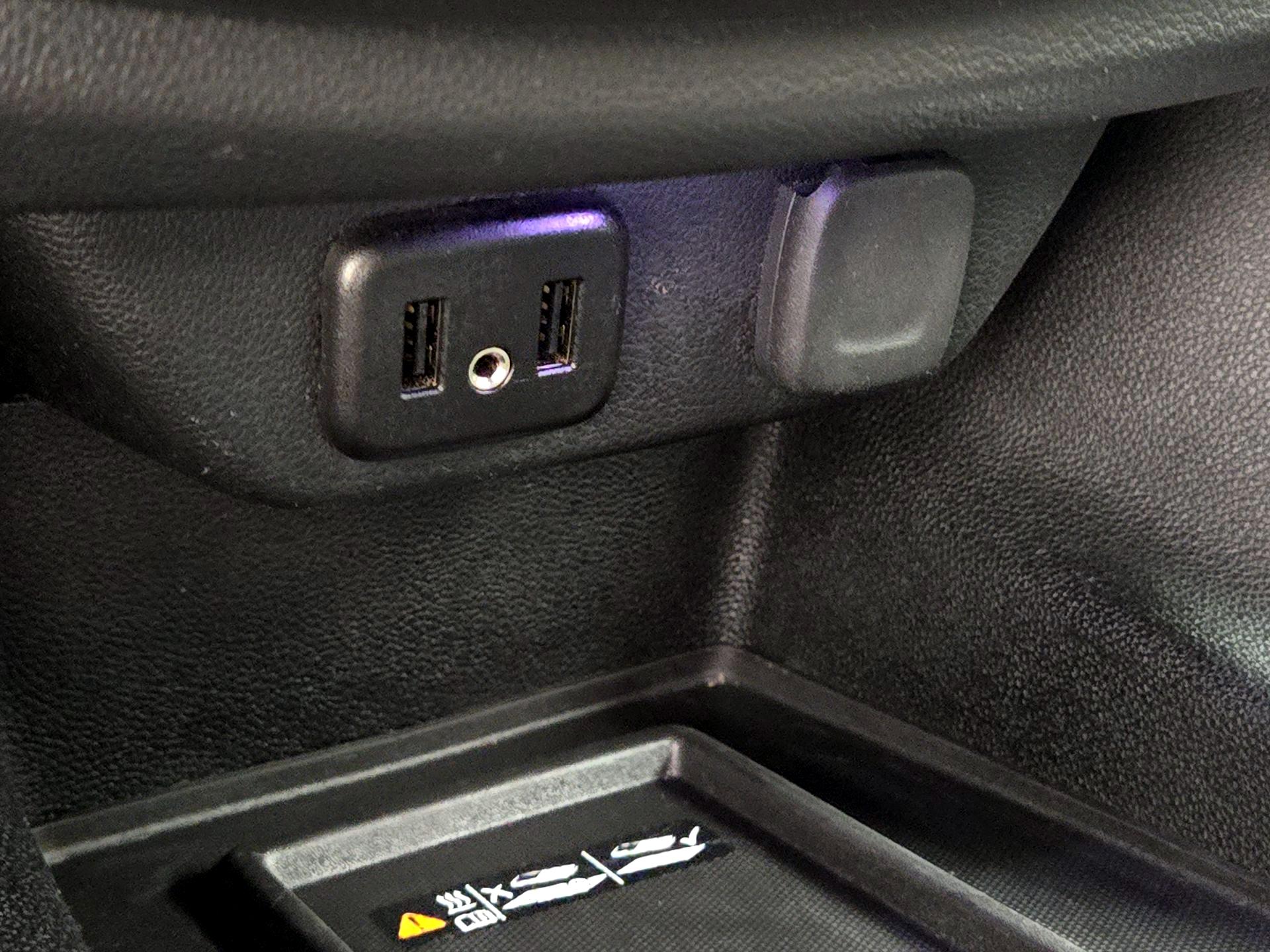 Thumbnail: 2019 Chevrolet Traverse - 19
