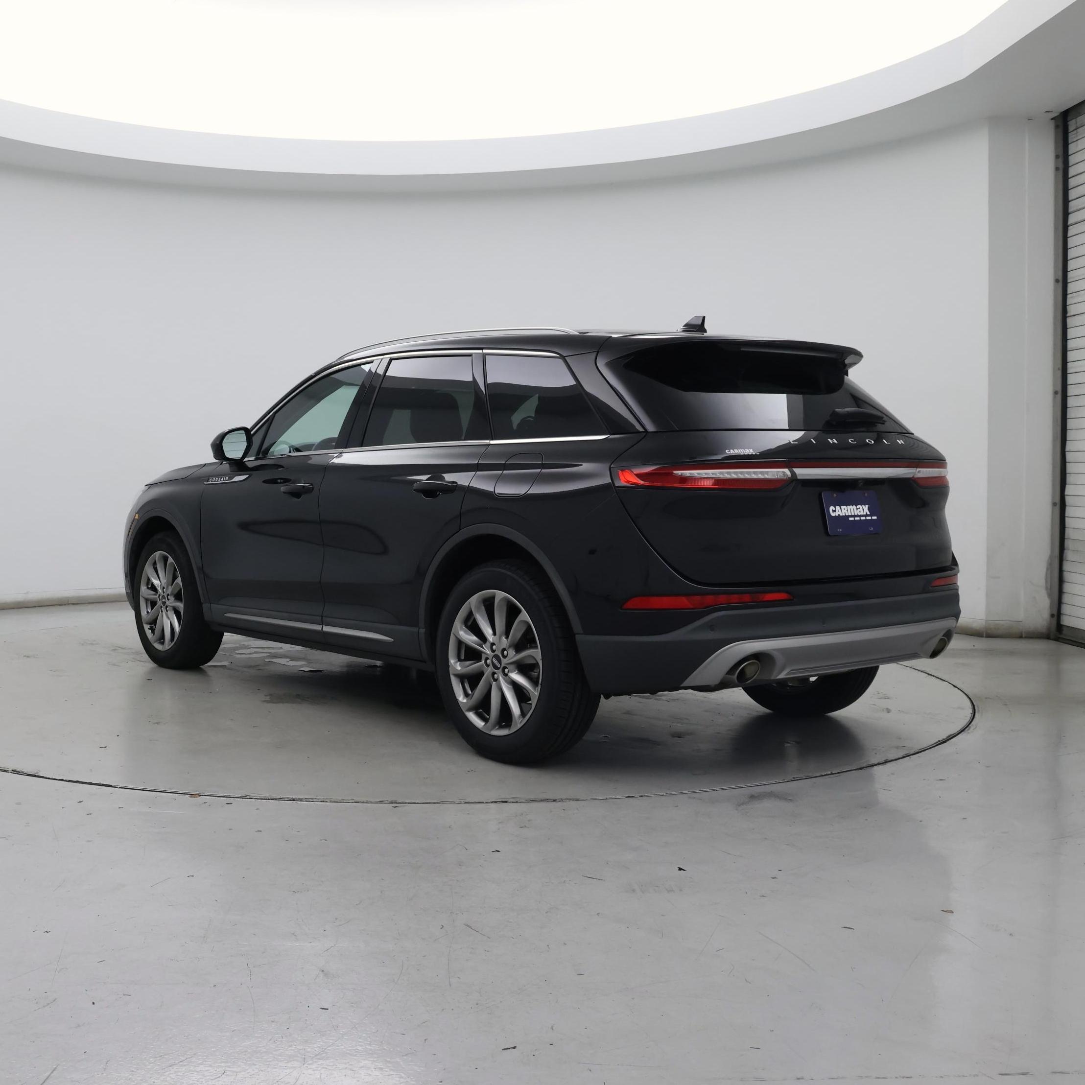 Thumbnail: 2020 Lincoln Corsair - 2