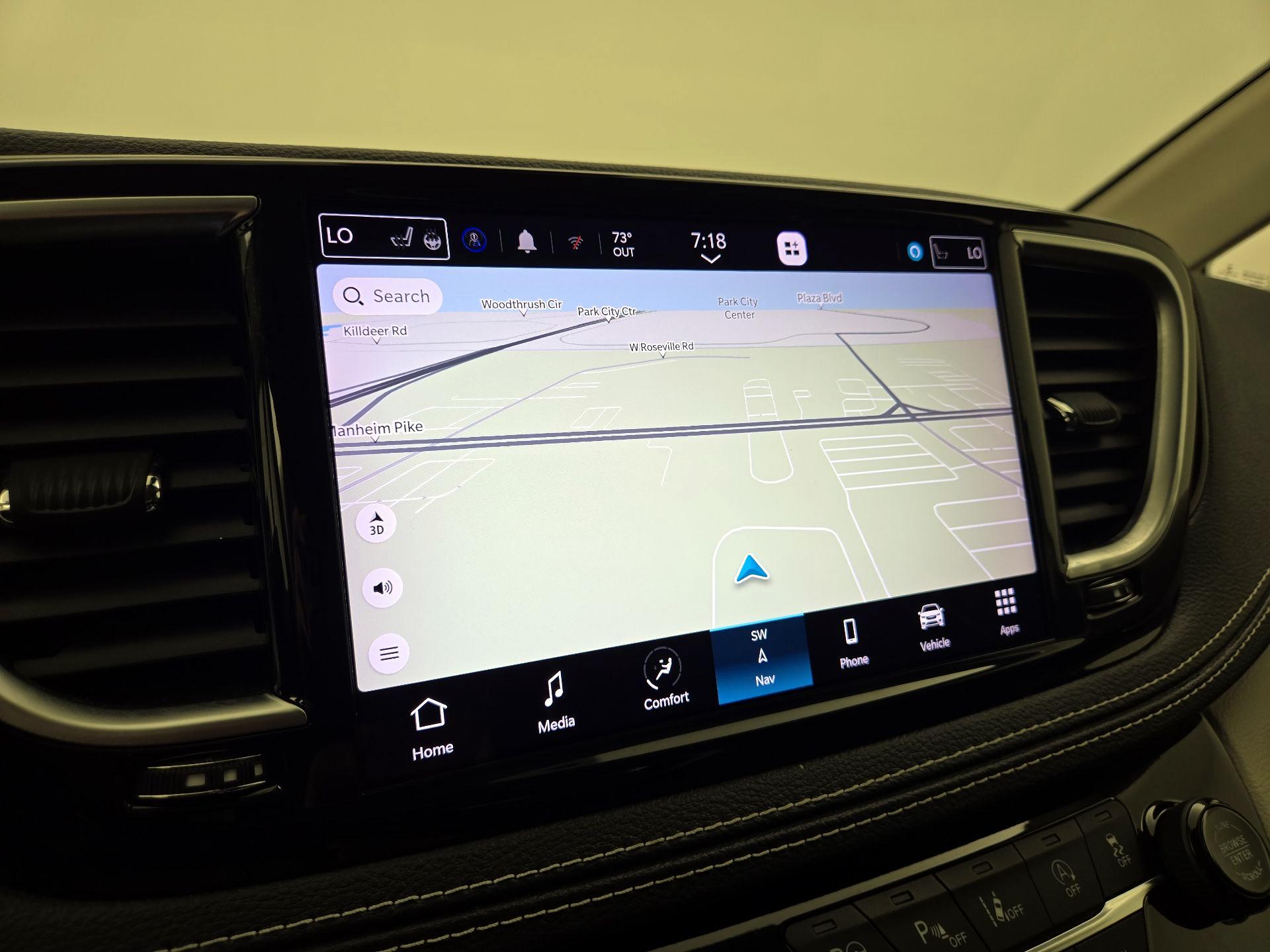 Thumbnail: 2023 Chrysler Pacifica - 14