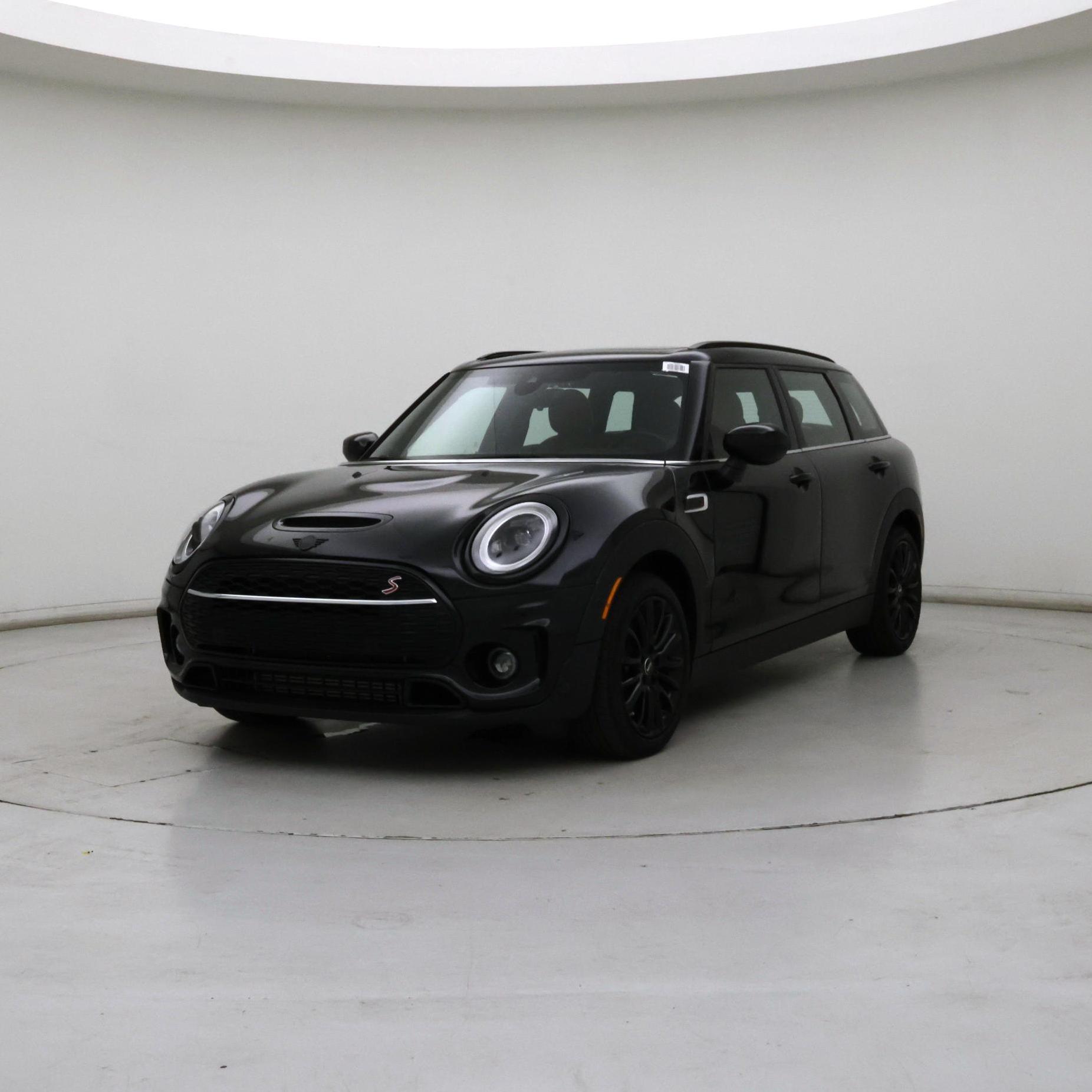 Thumbnail: 2024 MINI Cooper Clubman - 4