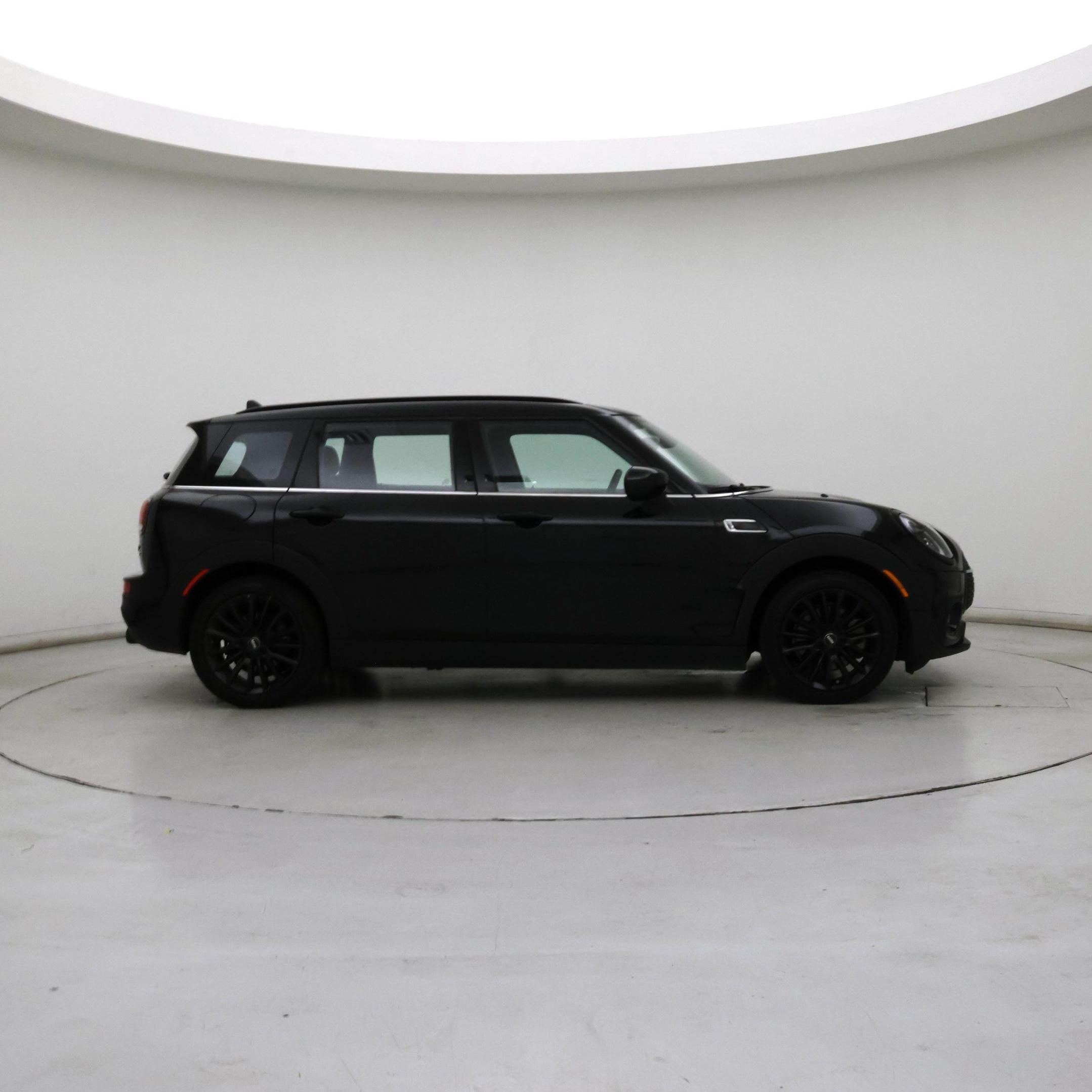 Thumbnail: 2024 MINI Cooper Clubman - 7