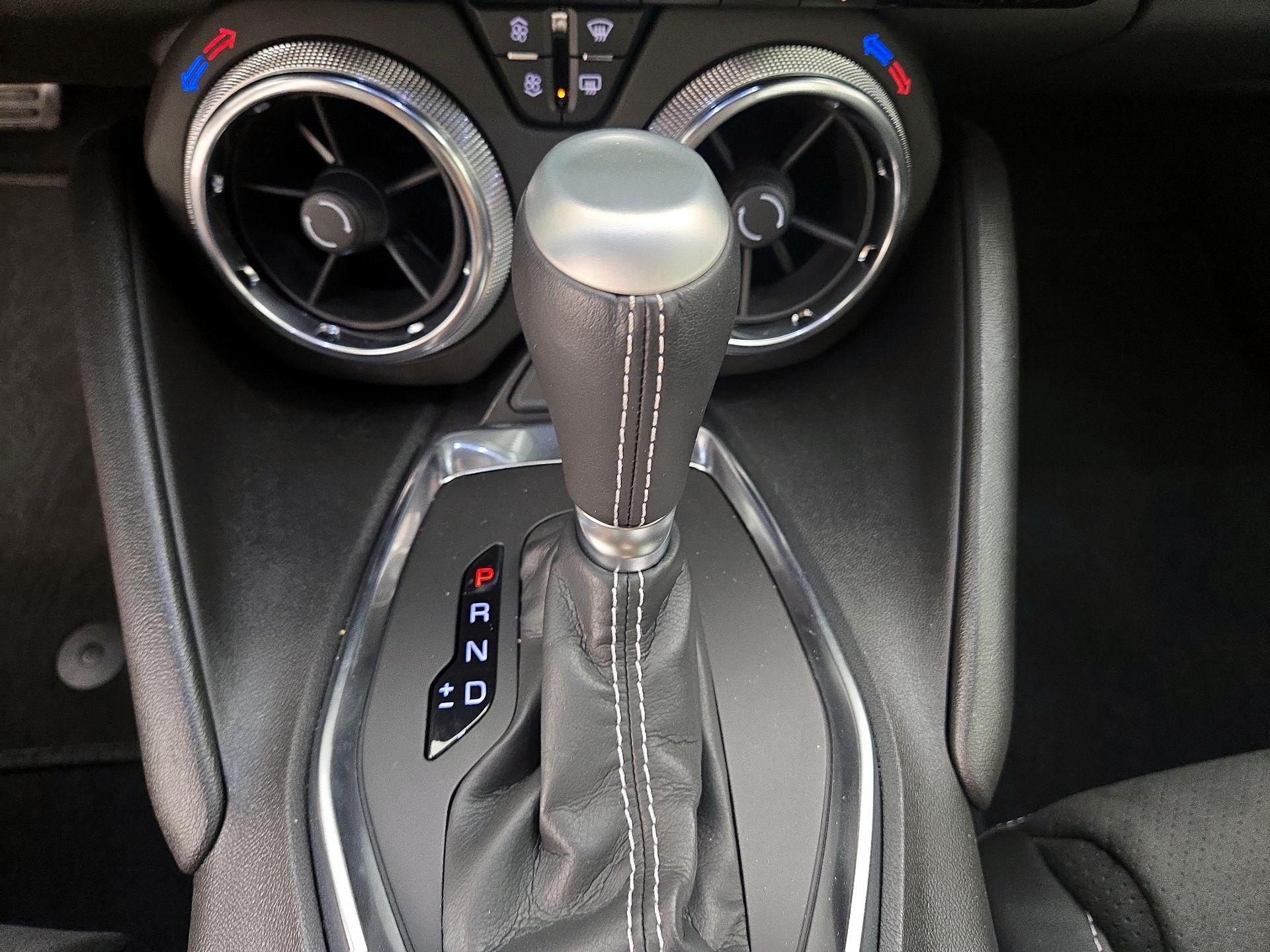 Thumbnail: 2022 Chevrolet Camaro - 17