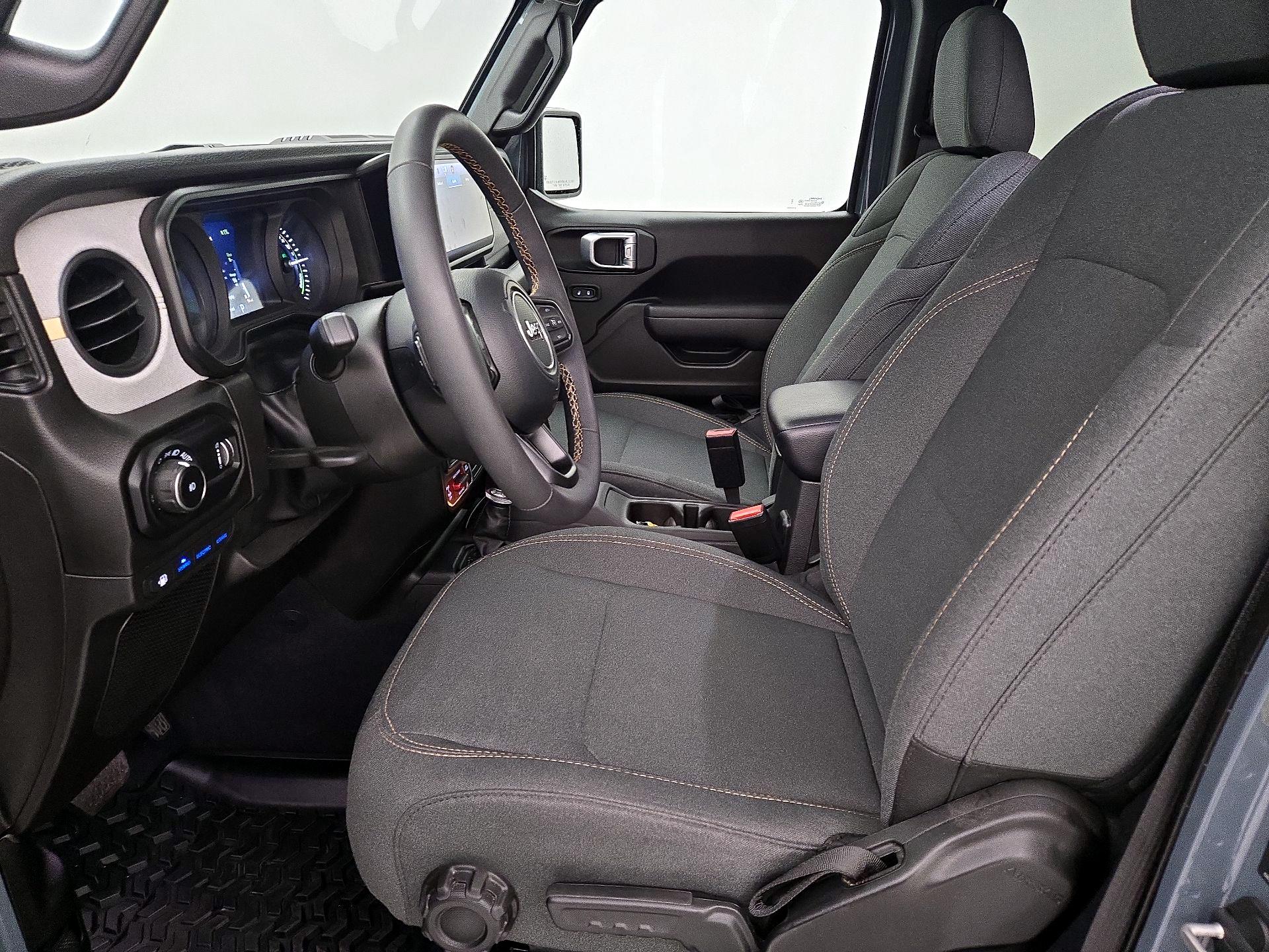 Thumbnail: 2024 Jeep Wrangler - 11