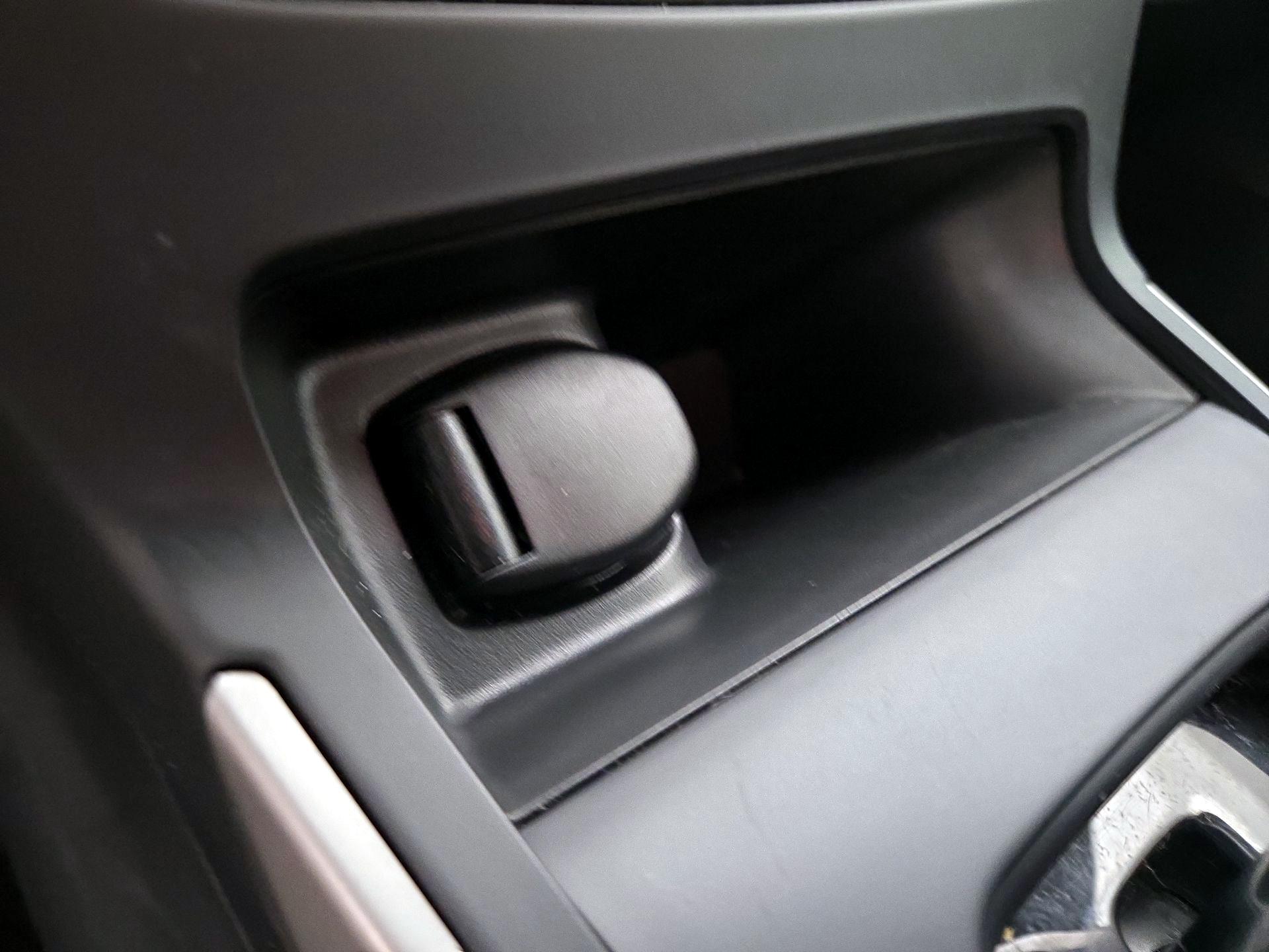 Thumbnail: 2019 Nissan Sentra - 18