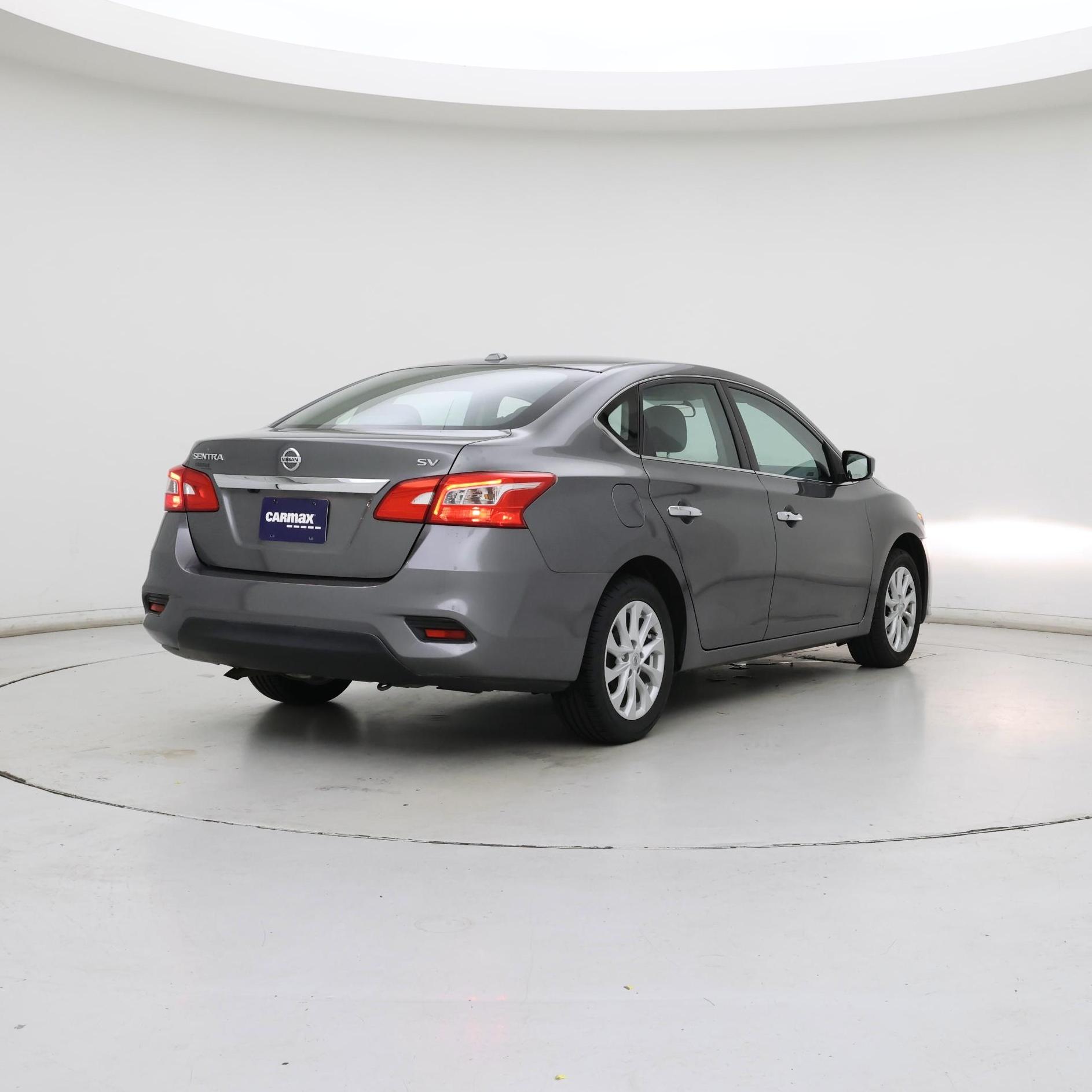 Thumbnail: 2019 Nissan Sentra - 8