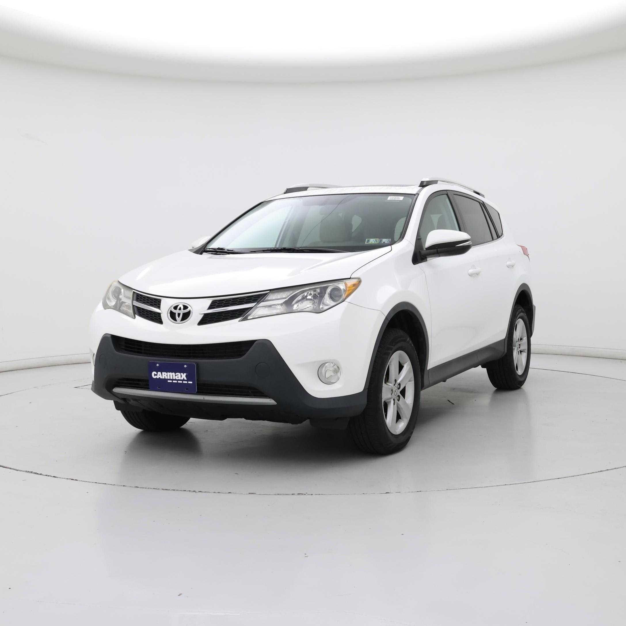 Thumbnail: 2014 Toyota RAV4 - 4