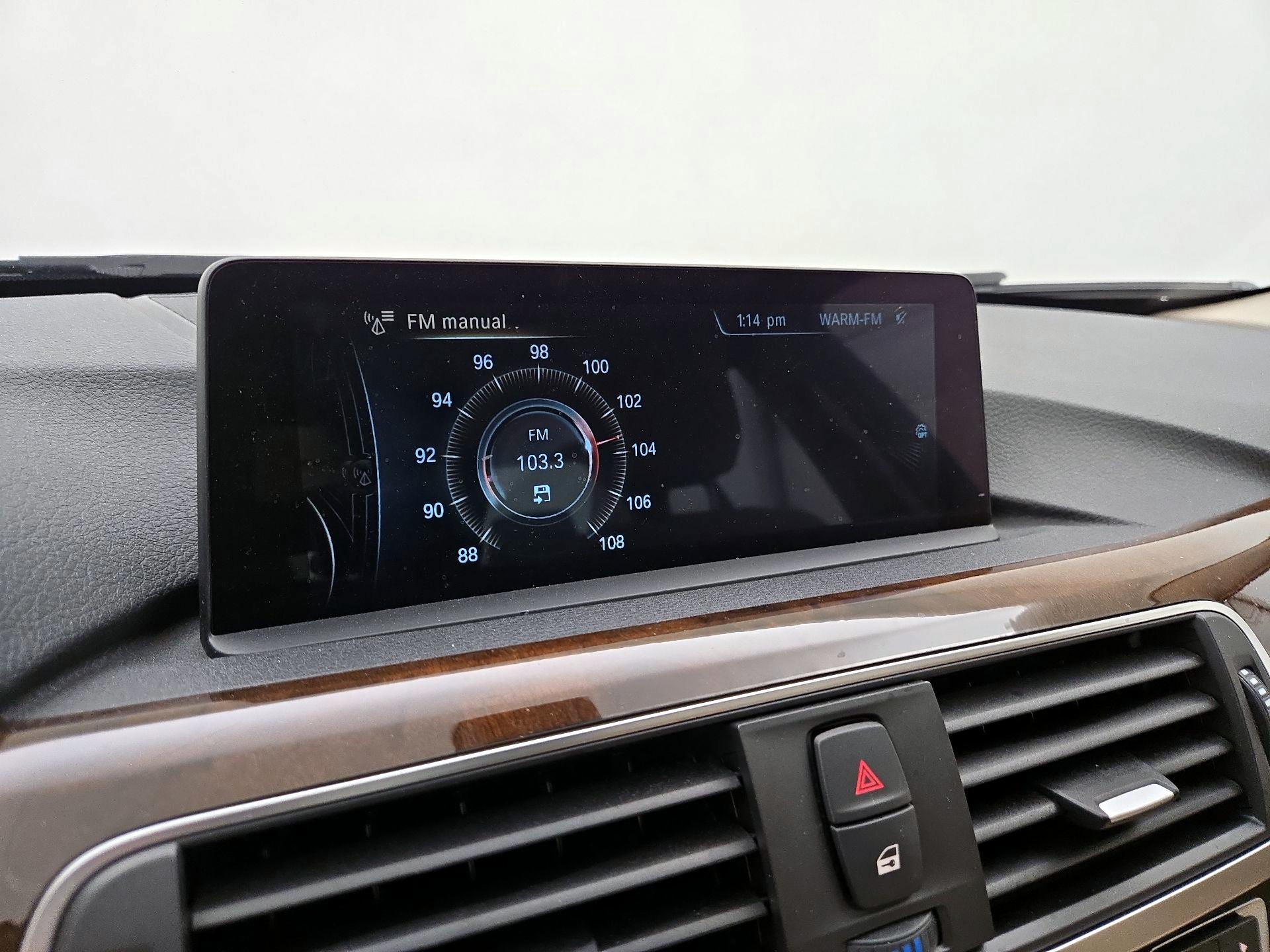 Thumbnail: 2016 BMW 3 Series - 16