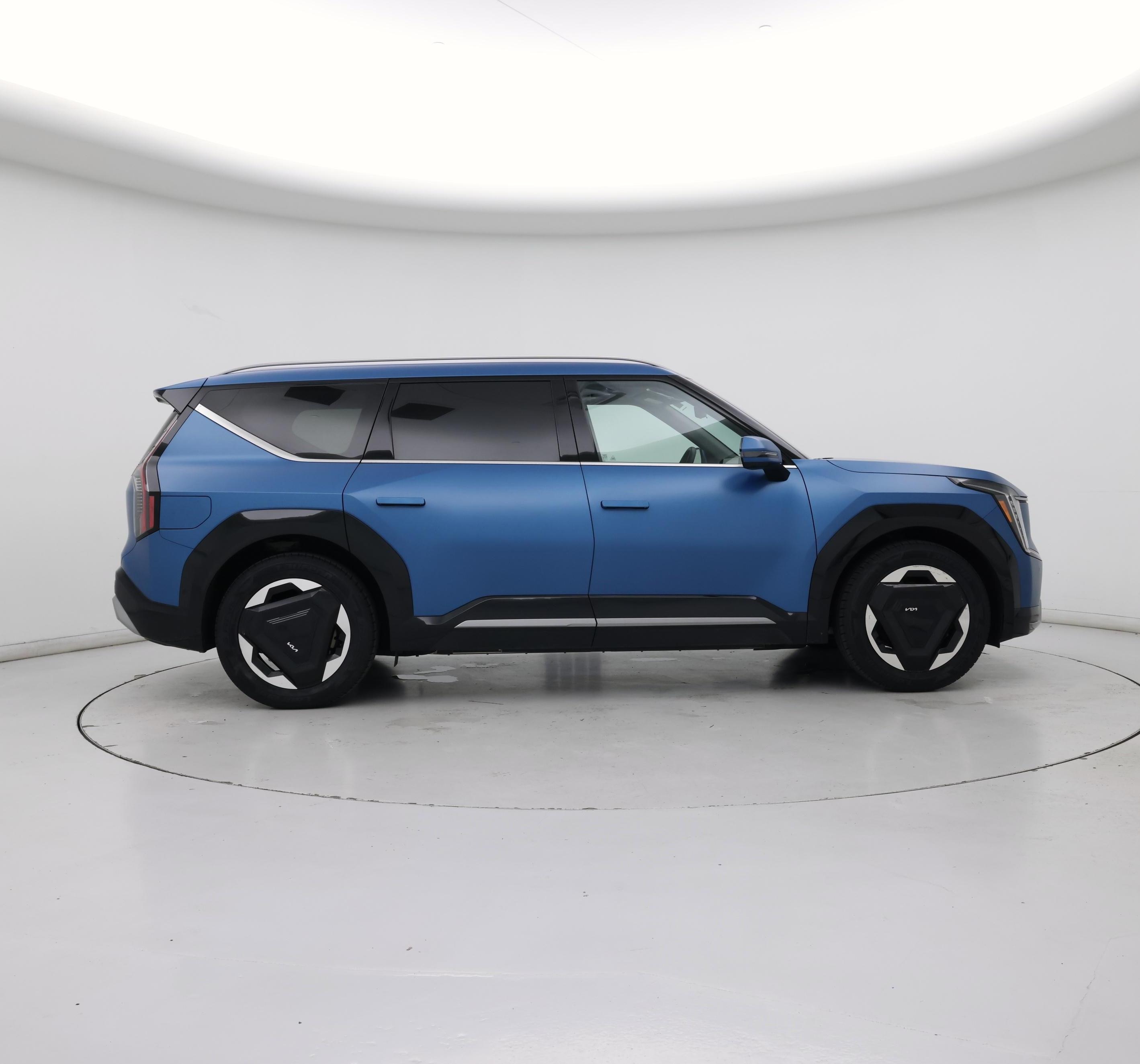 Thumbnail: 2024 Kia EV9 - 7
