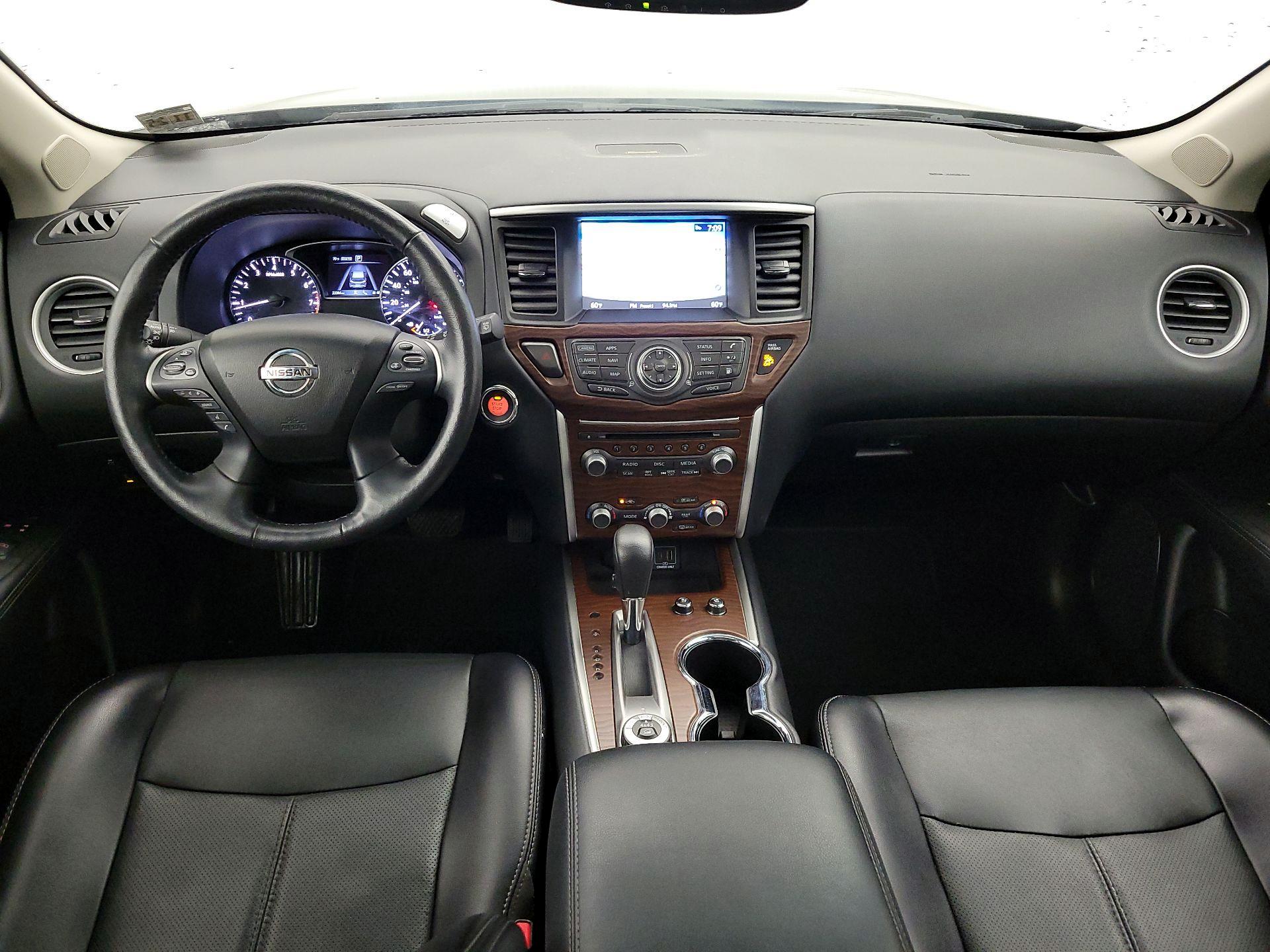Thumbnail: 2020 Nissan Pathfinder - 9