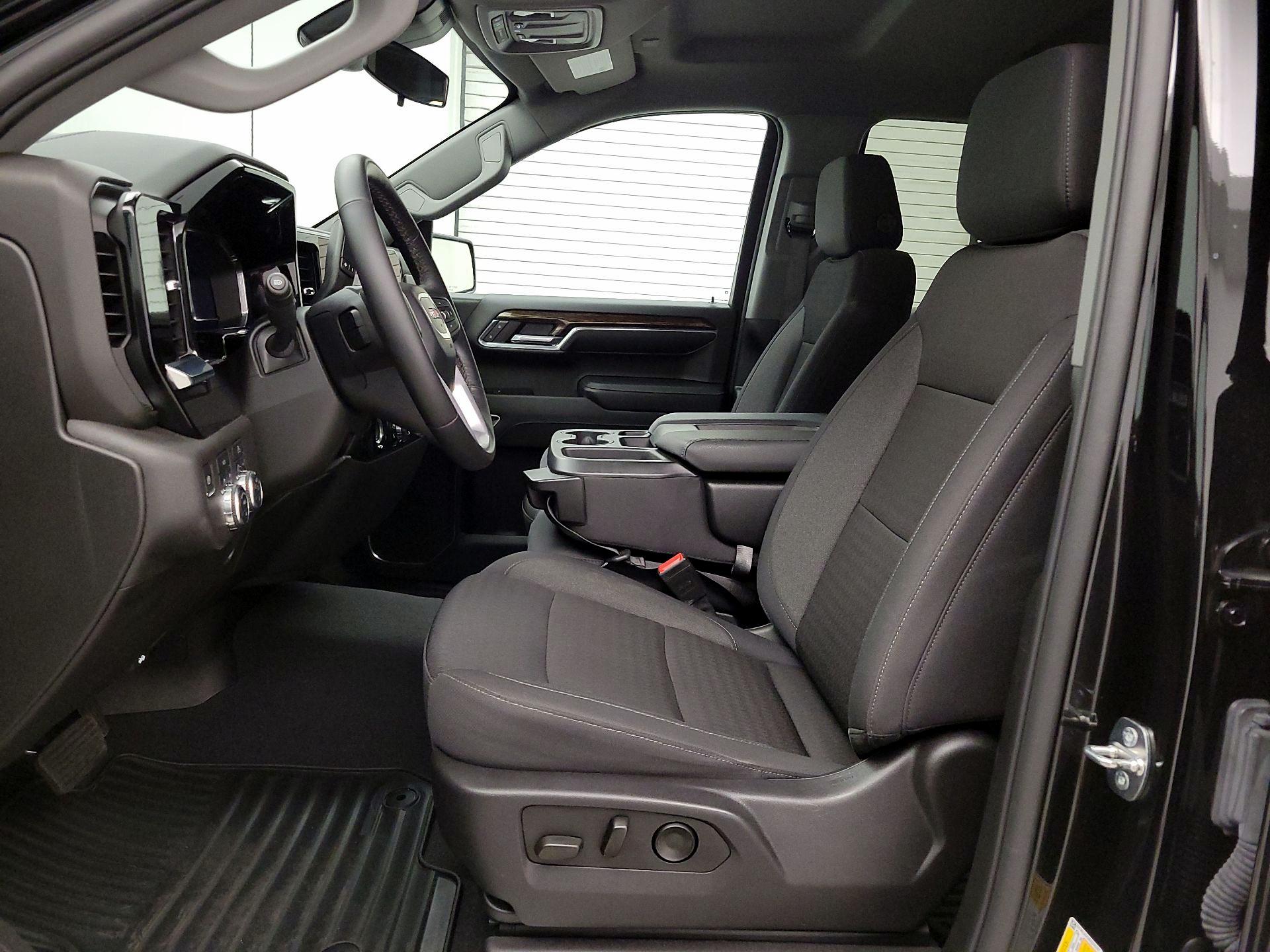 Thumbnail: 2024 GMC Sierra 1500 - 11