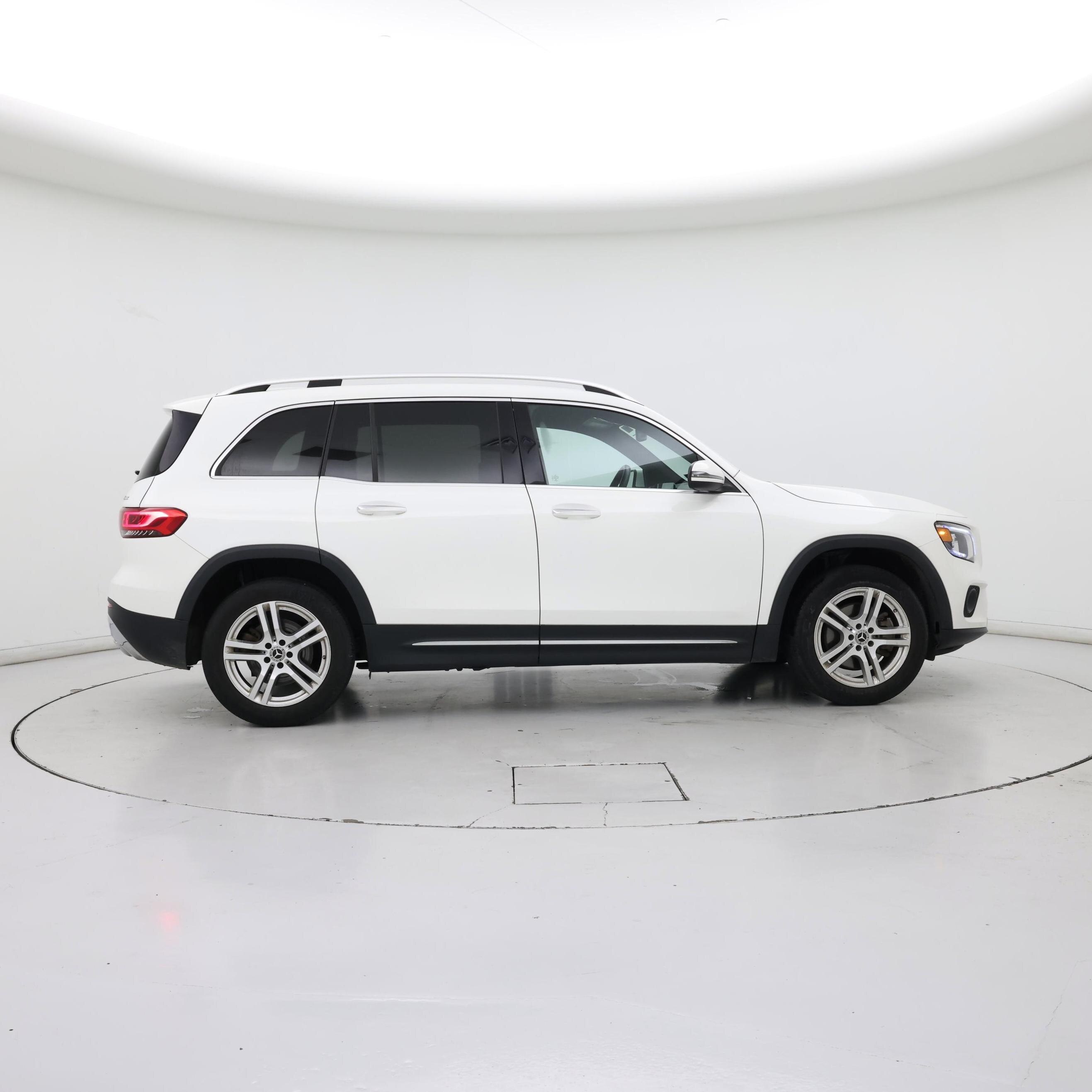Thumbnail: 2021 Mercedes-Benz GLB - 7