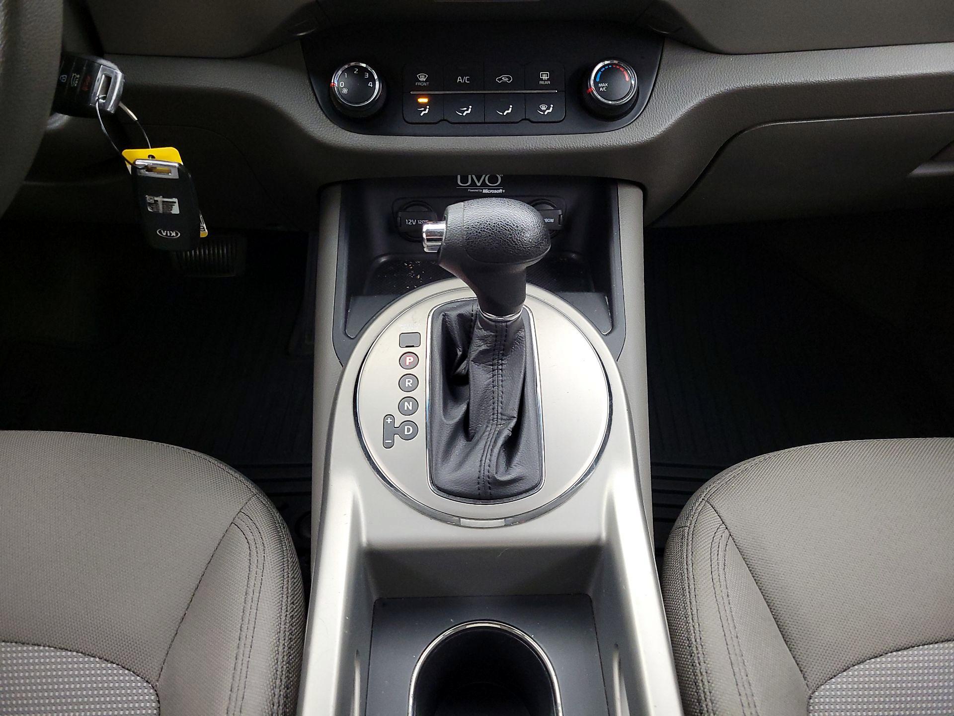 Thumbnail: 2014 Kia Sportage - 17