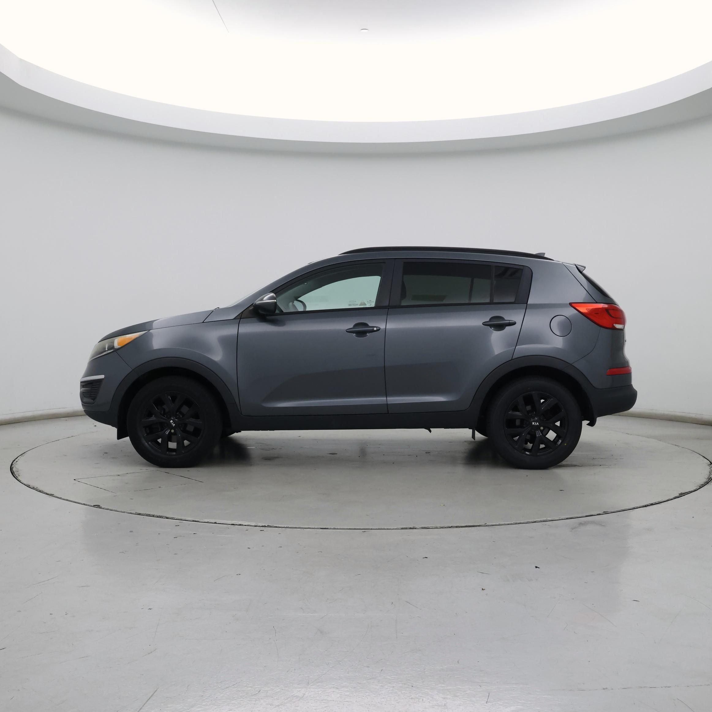 Thumbnail: 2014 Kia Sportage - 3