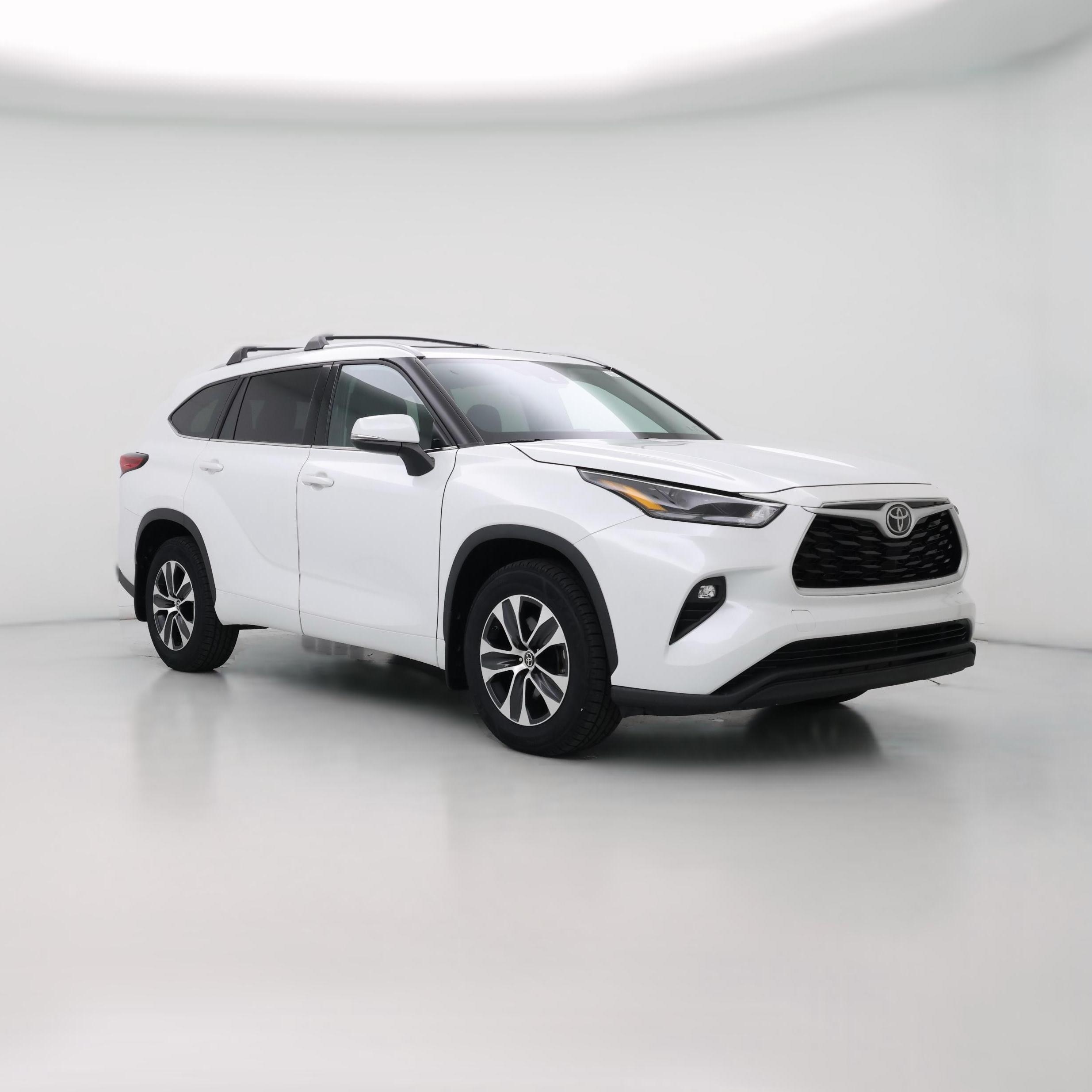 Thumbnail: 2022 Toyota Highlander - 1