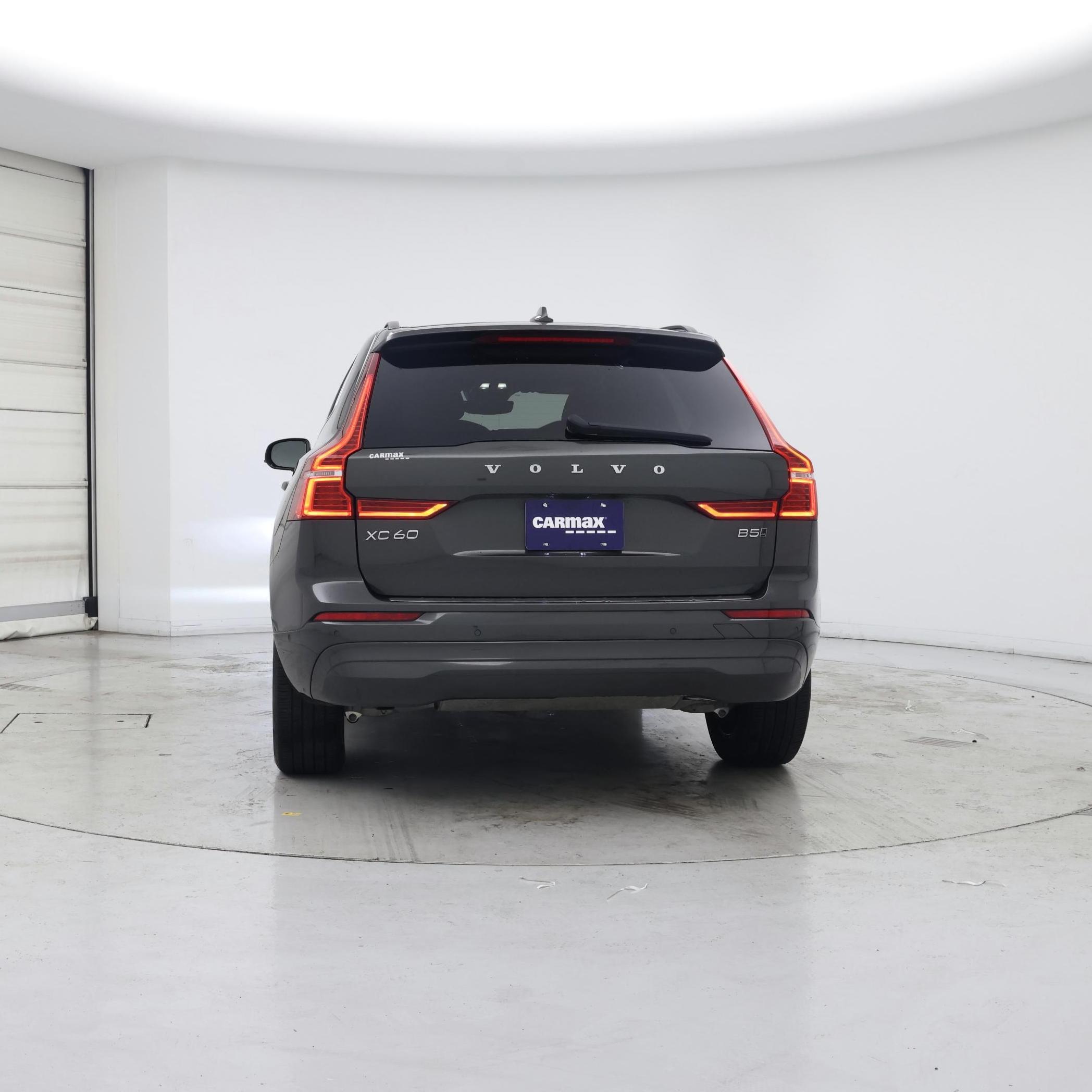 Thumbnail: 2022 Volvo XC60 - 6
