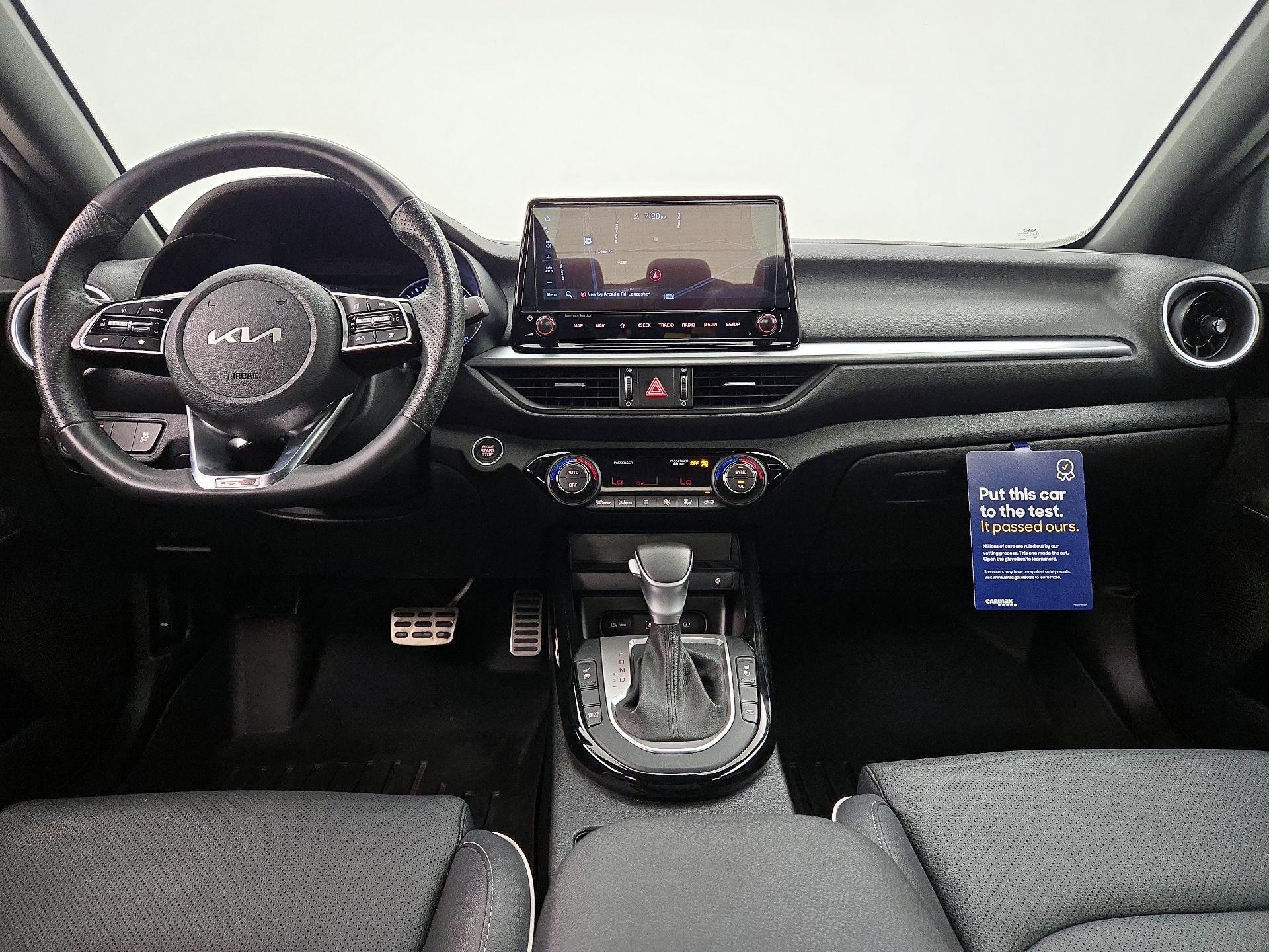 Thumbnail: 2023 Kia Forte - 9