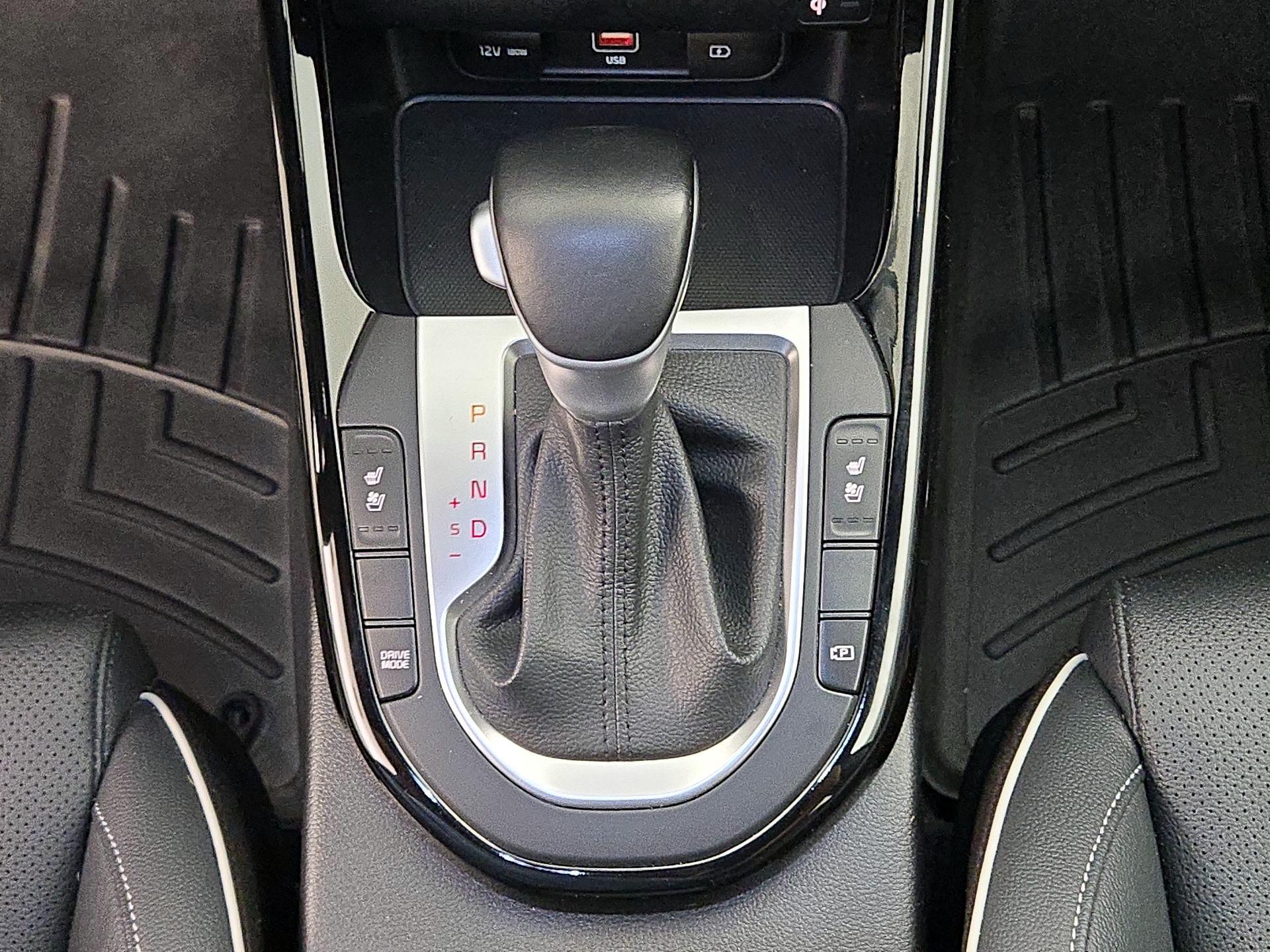 Thumbnail: 2023 Kia Forte - 17