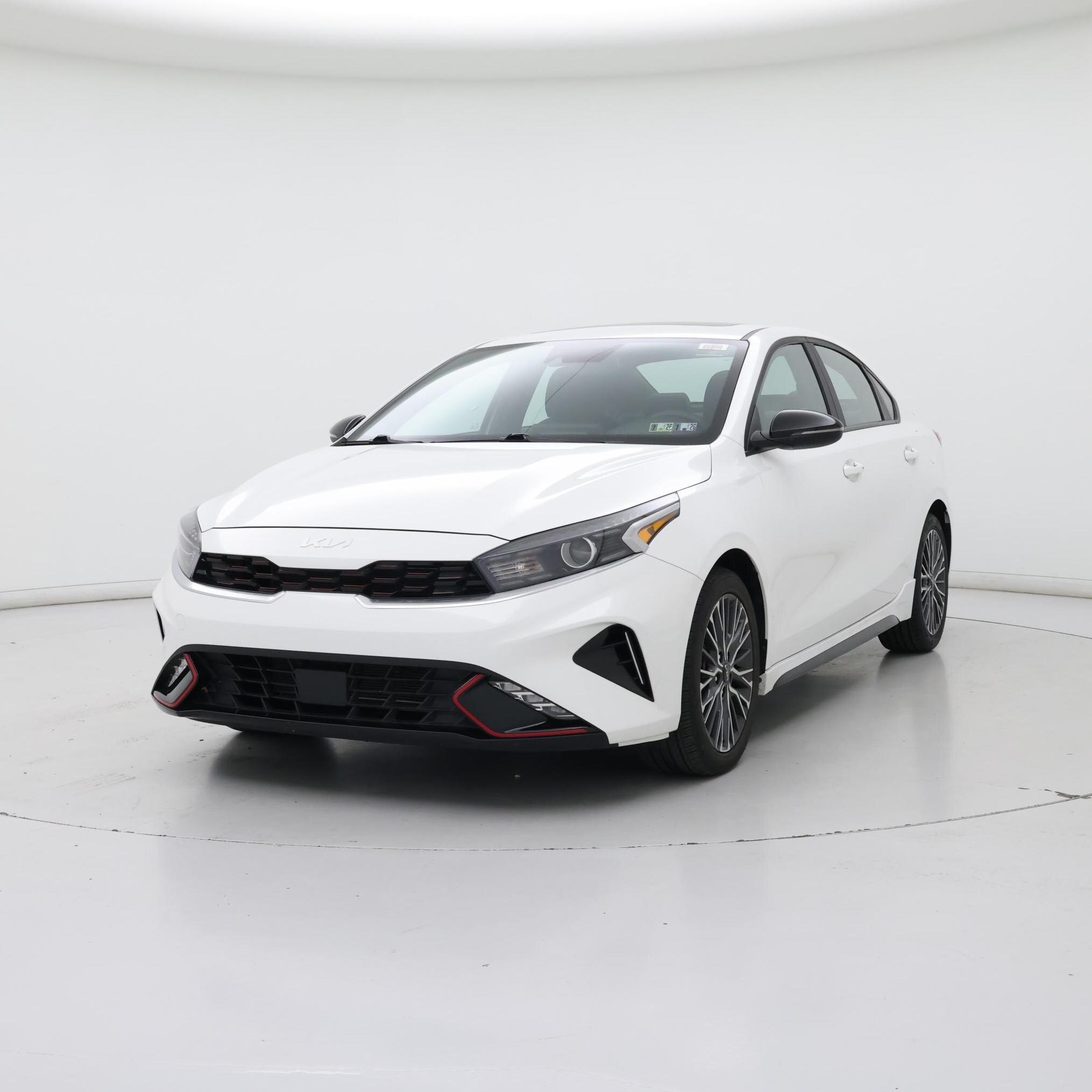 Thumbnail: 2023 Kia Forte - 4