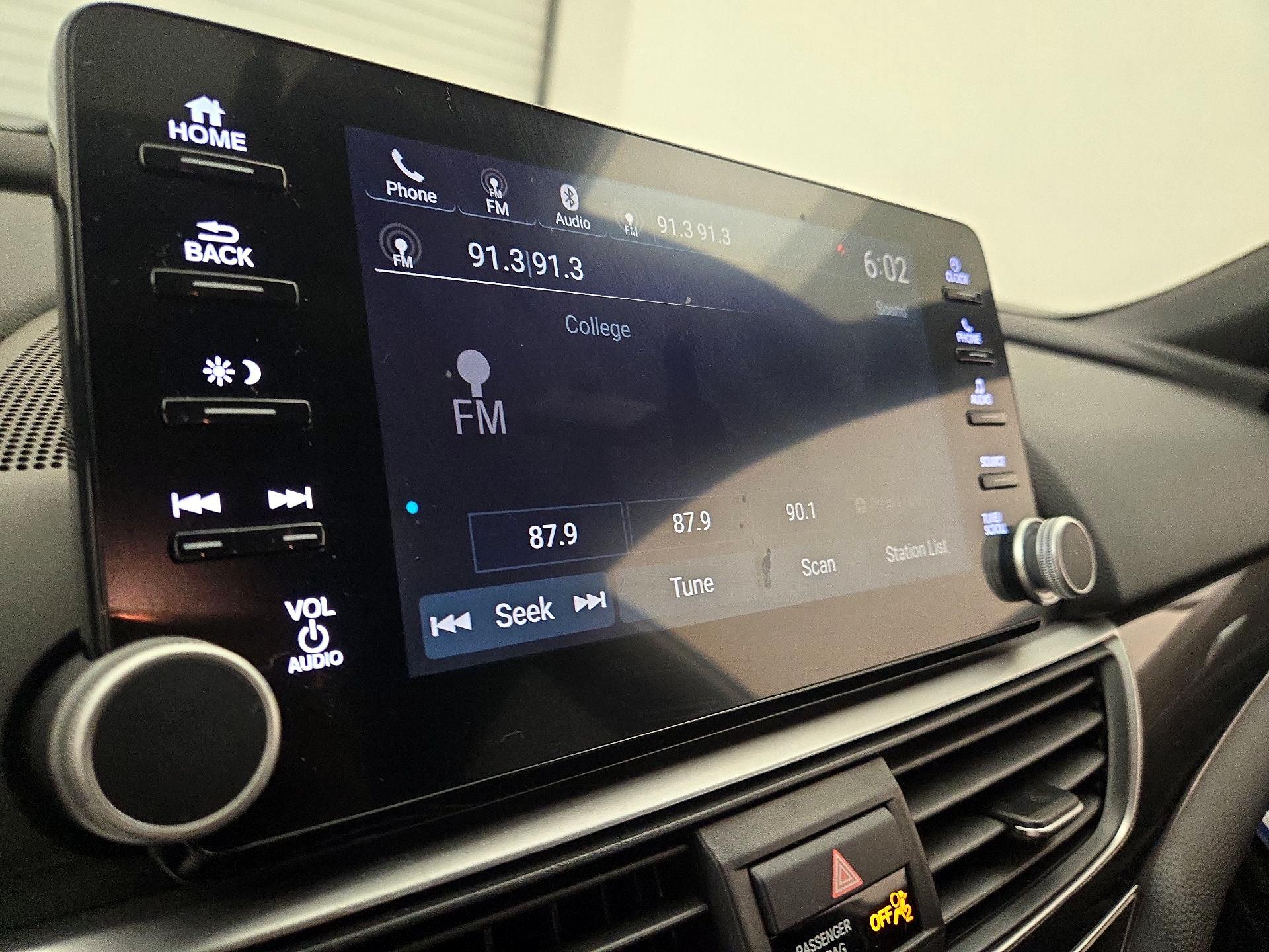 Thumbnail: 2018 Honda Accord - 15