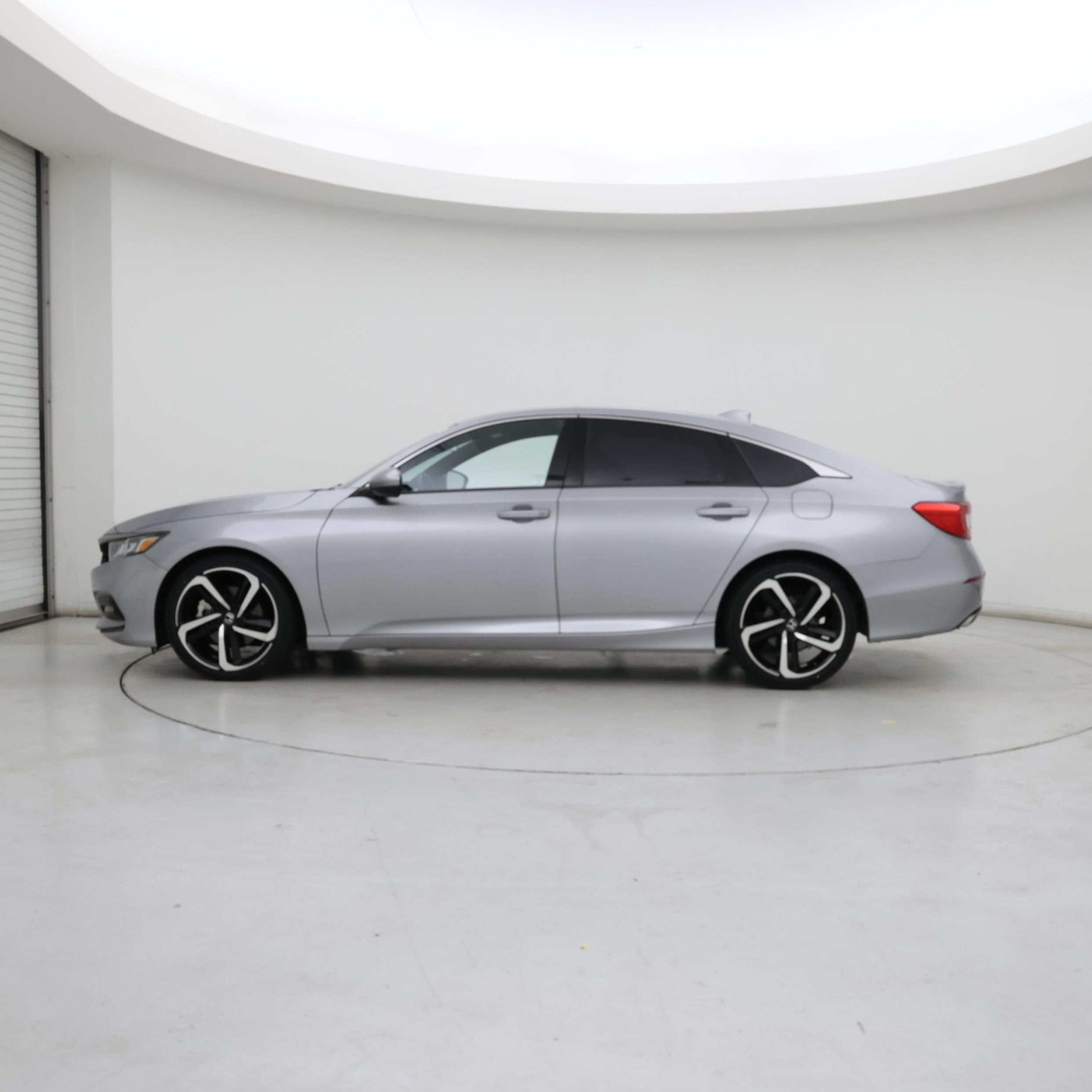 Thumbnail: 2018 Honda Accord - 3