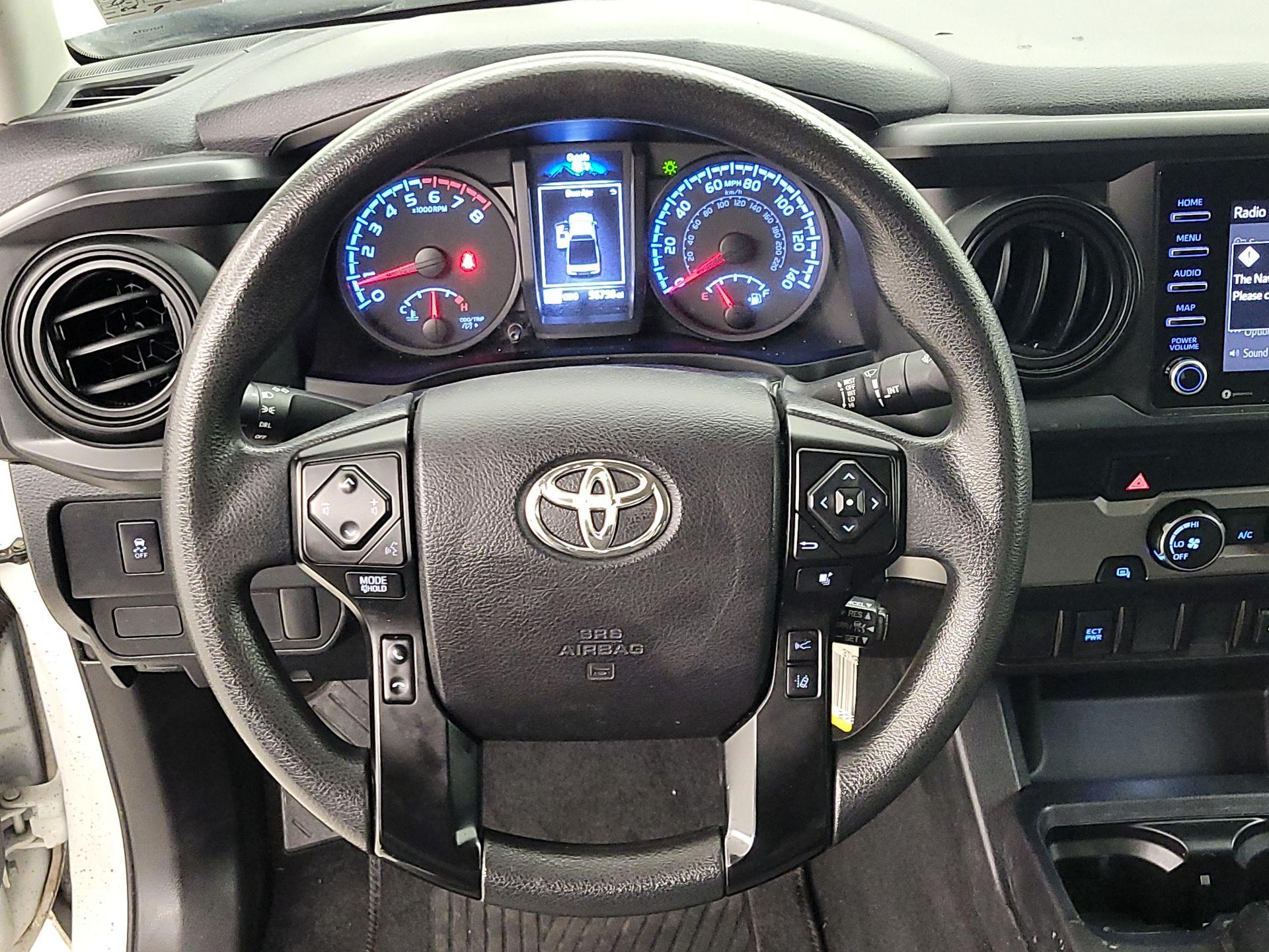 Thumbnail: 2021 Toyota Tacoma - 10