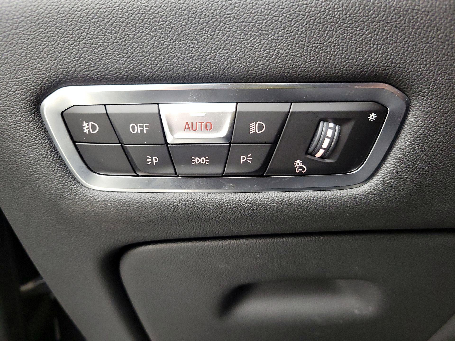 Thumbnail: 2019 BMW X5 - 13