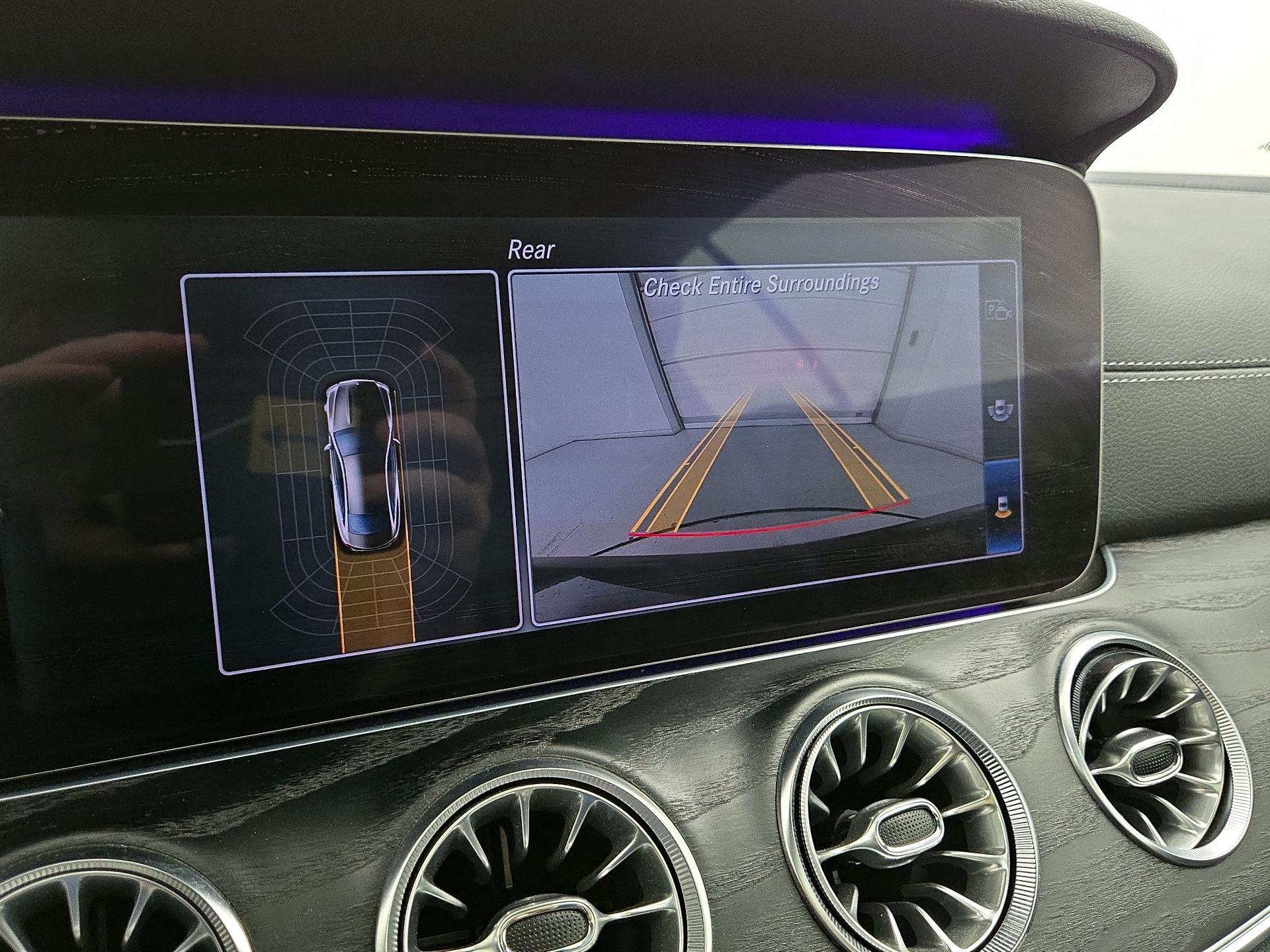 Thumbnail: 2018 Mercedes-Benz E-Class - 15