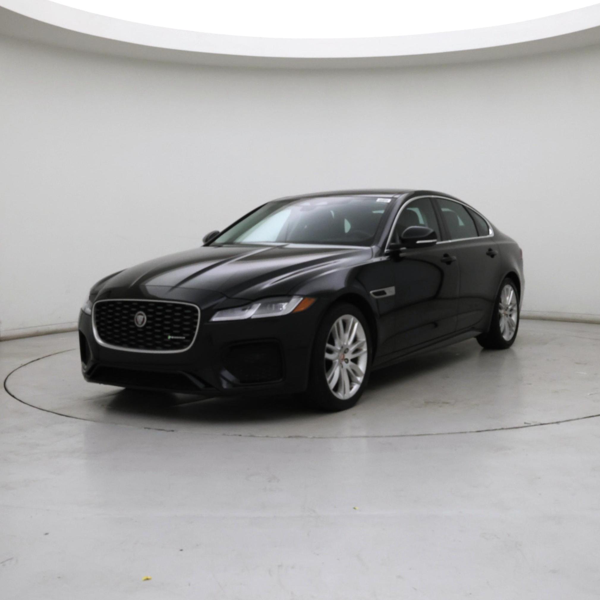 Thumbnail: 2022 Jaguar XF - 4