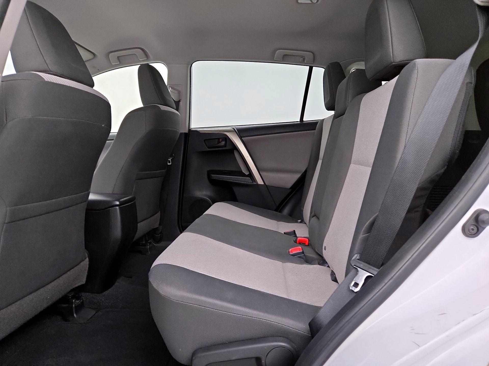 Thumbnail: 2014 Toyota RAV4 - 19