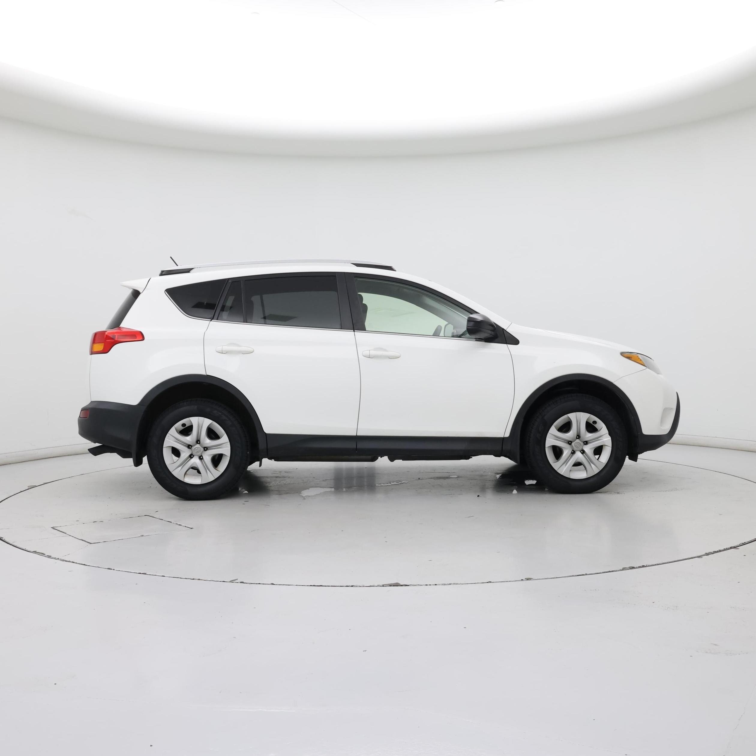 Thumbnail: 2014 Toyota RAV4 - 7