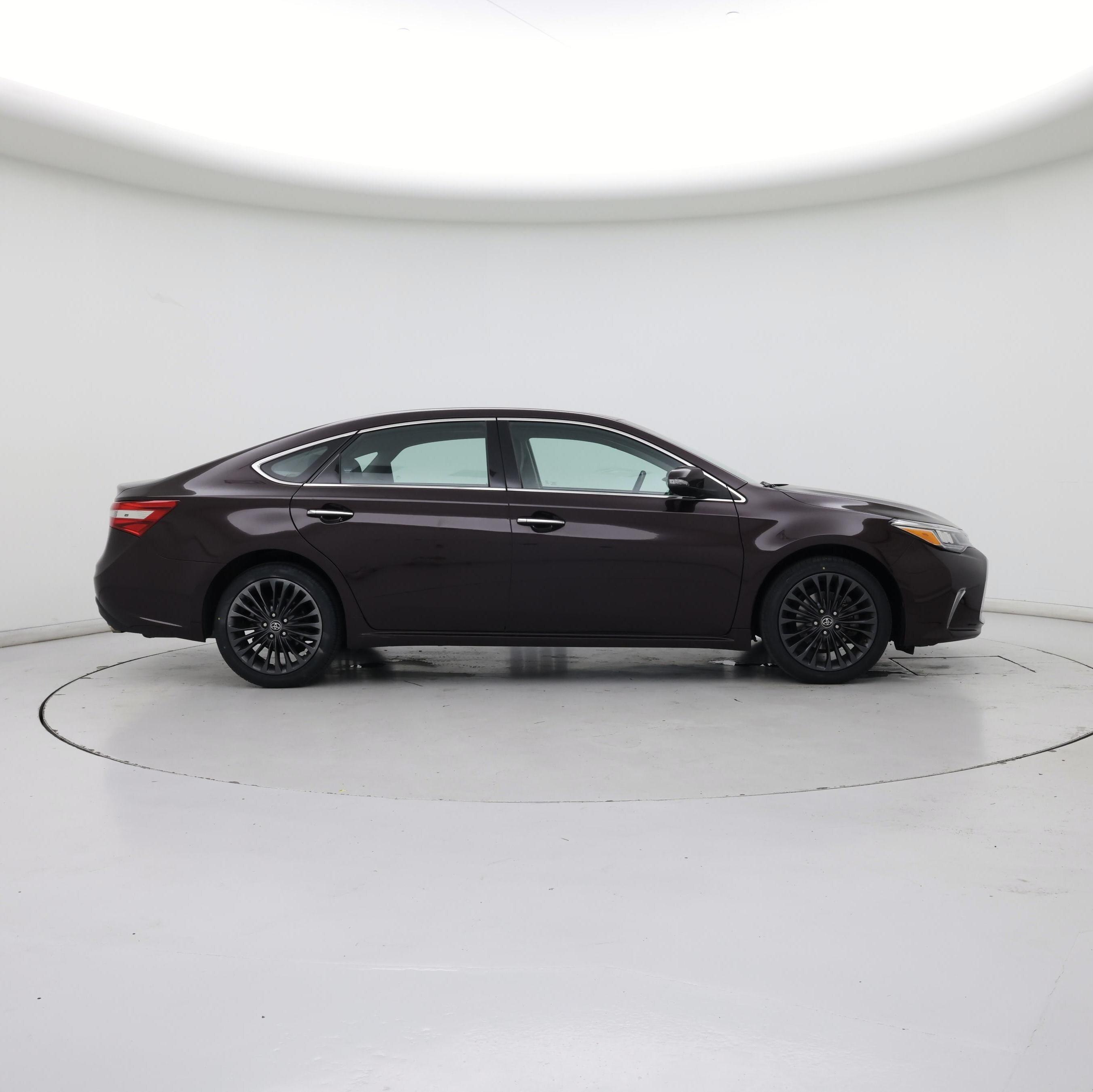 Thumbnail: 2017 Toyota Avalon - 7