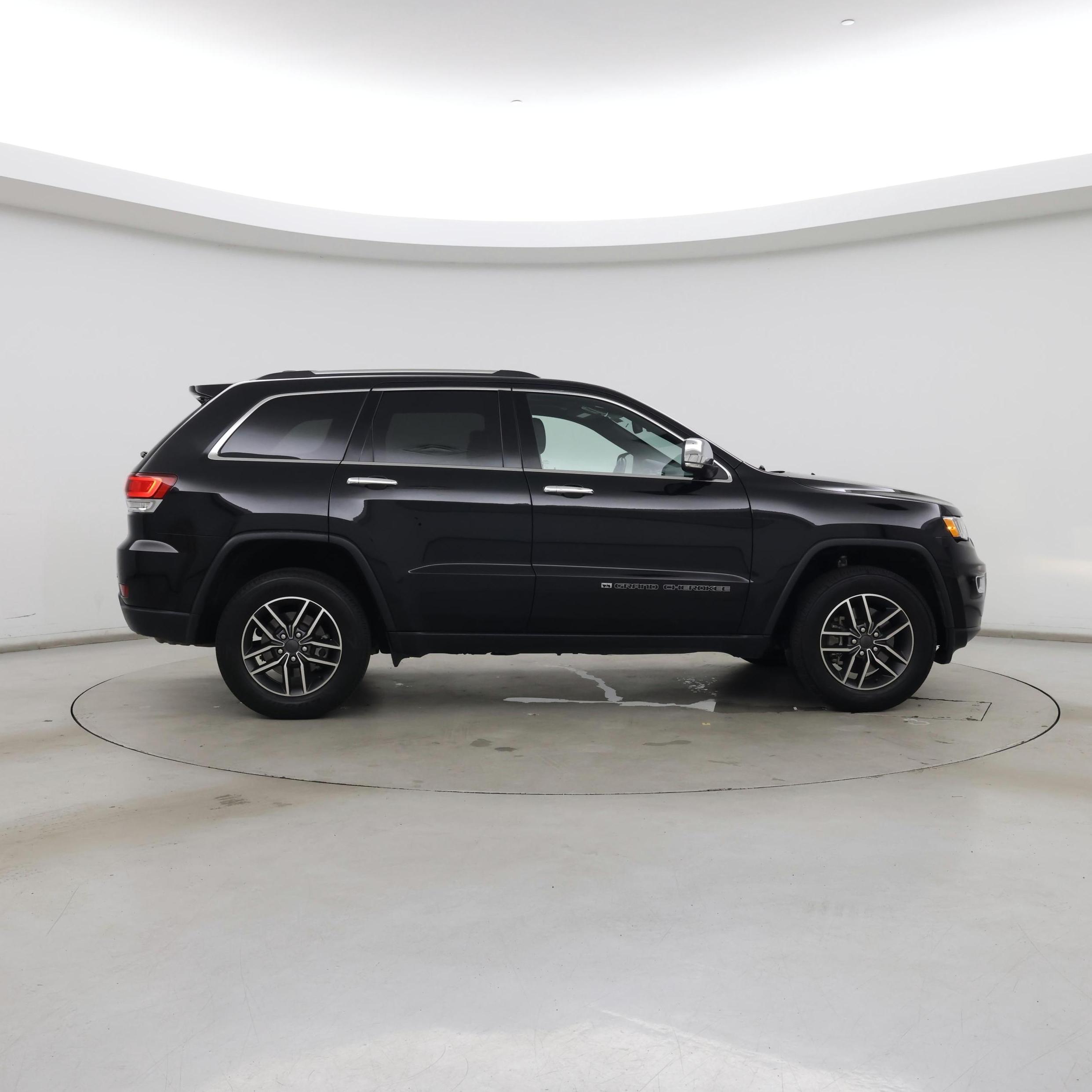 Thumbnail: 2022 Jeep Grand Cherokee - 7