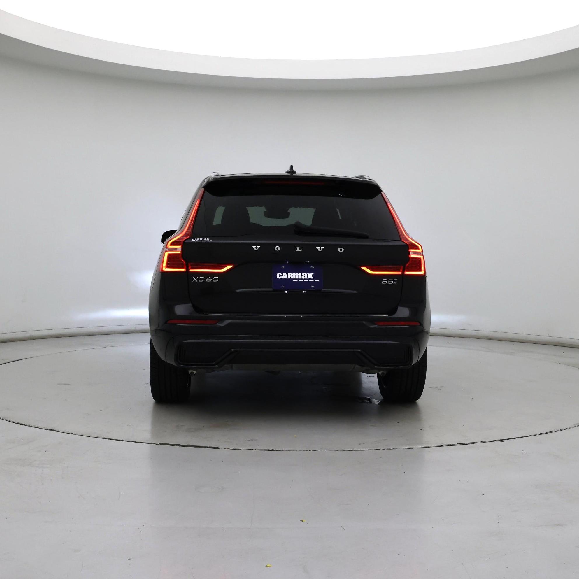 Thumbnail: 2023 Volvo XC60 - 6