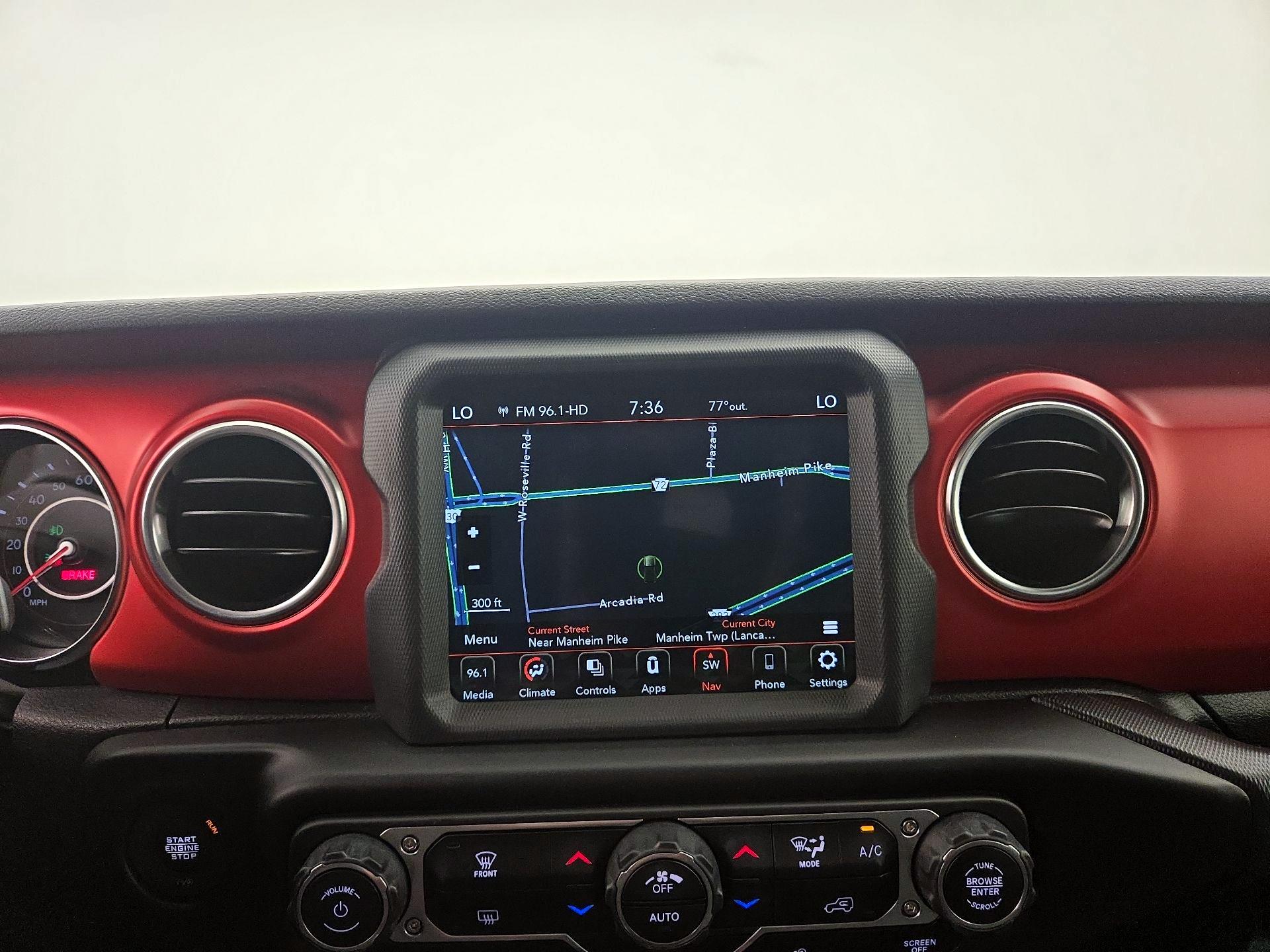 Thumbnail: 2022 Jeep Wrangler - 14