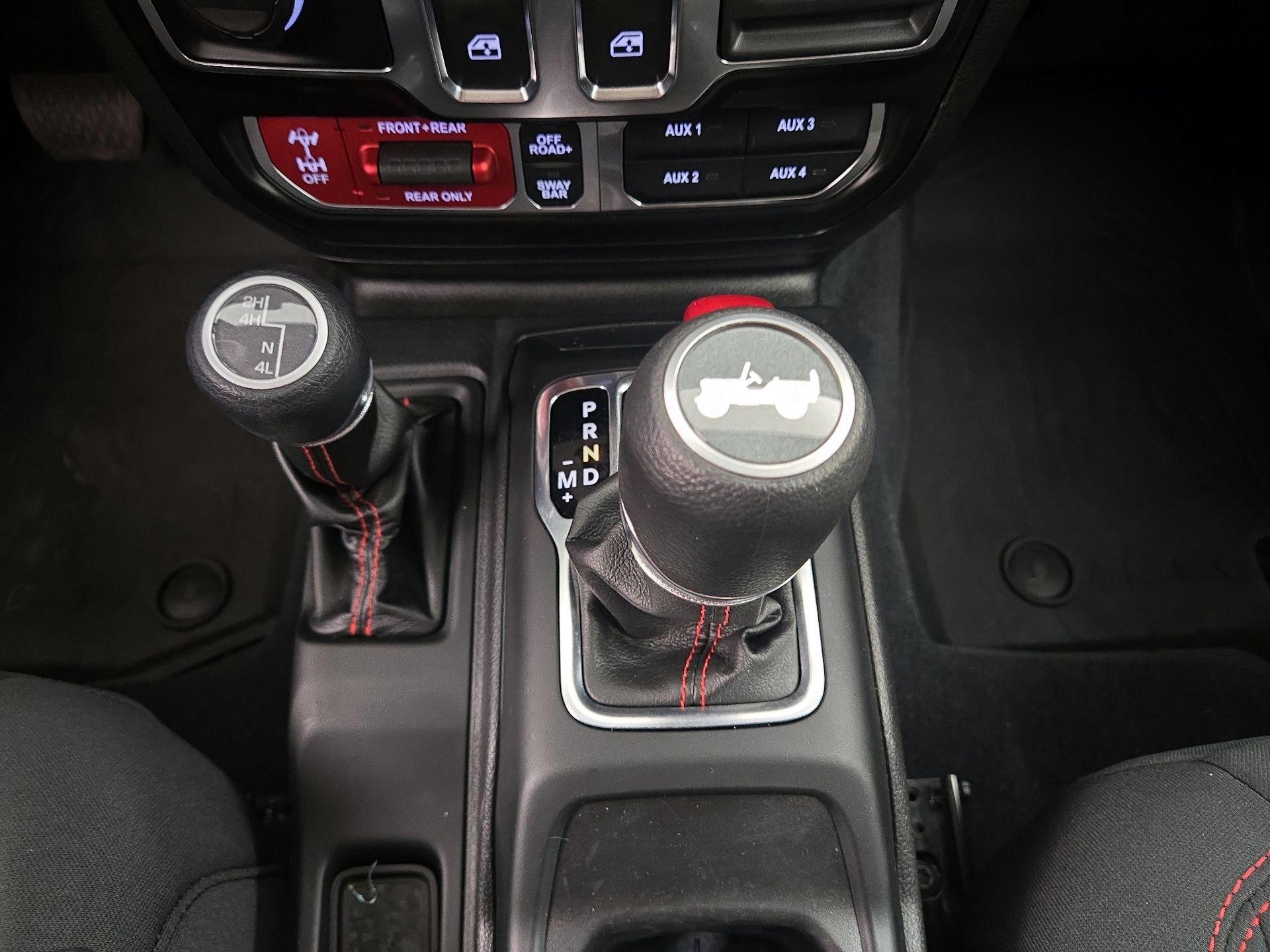 Thumbnail: 2022 Jeep Wrangler - 18