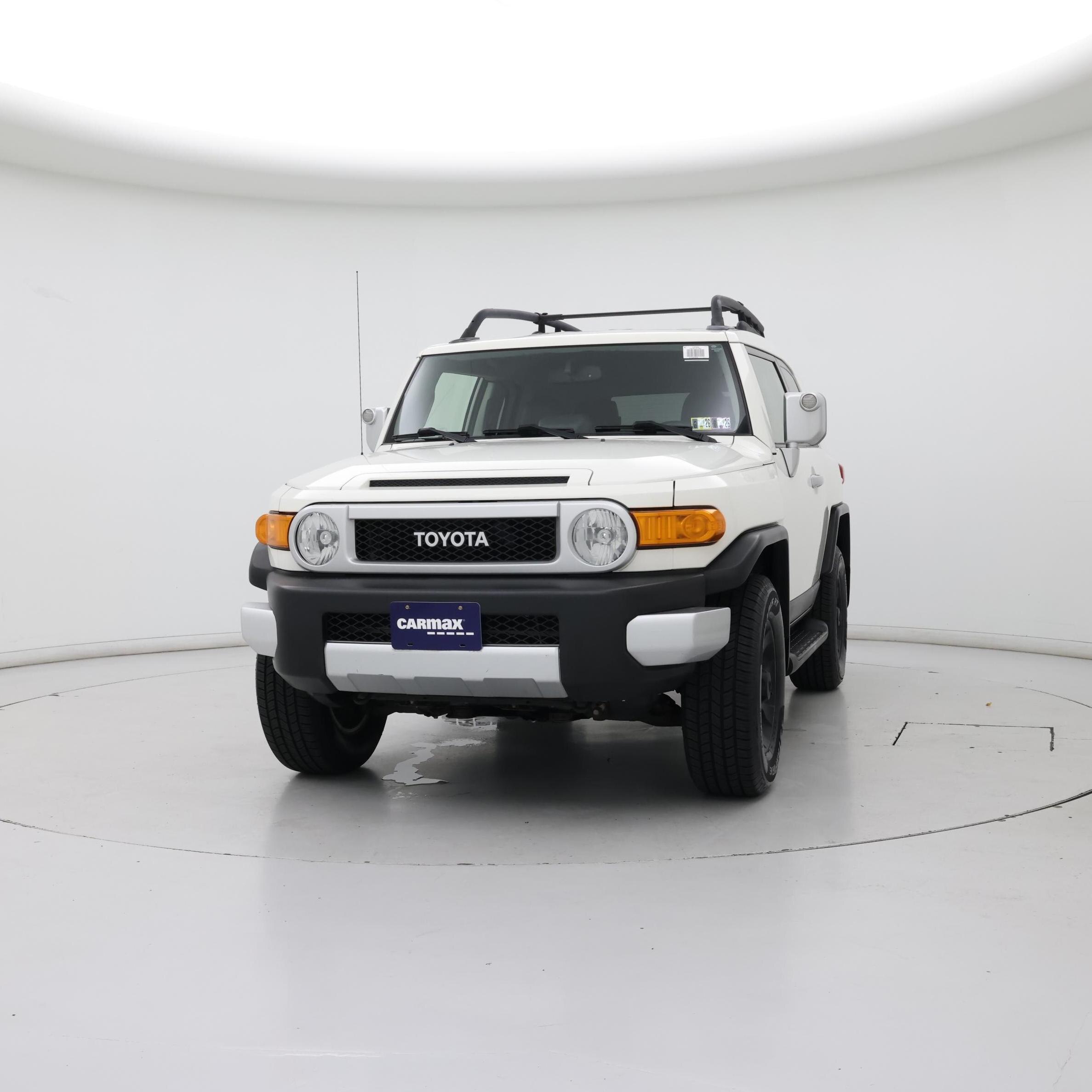 Thumbnail: 2013 Toyota FJ Cruiser - 4