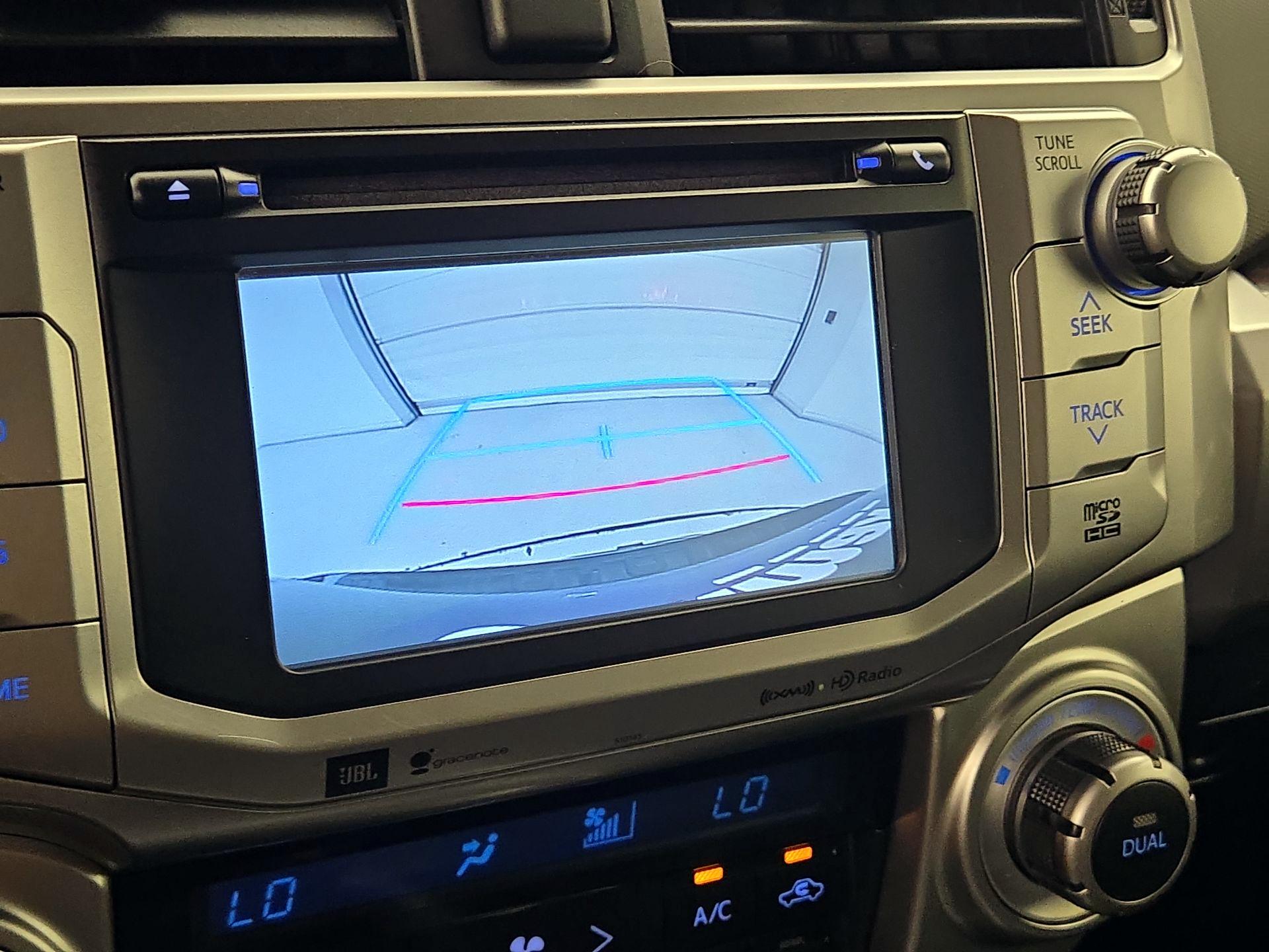Thumbnail: 2016 Toyota 4Runner - 14