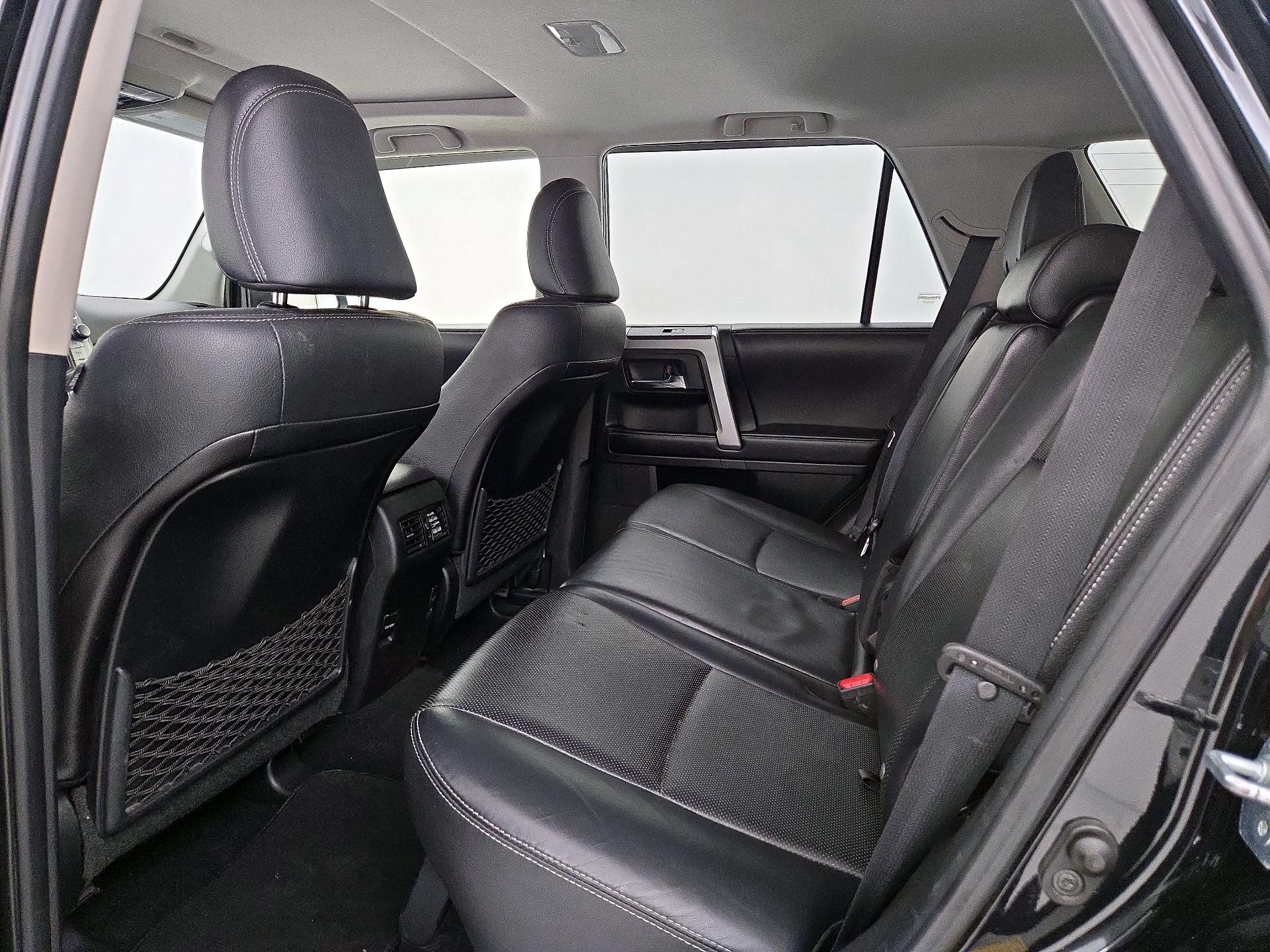 Thumbnail: 2016 Toyota 4Runner - 20