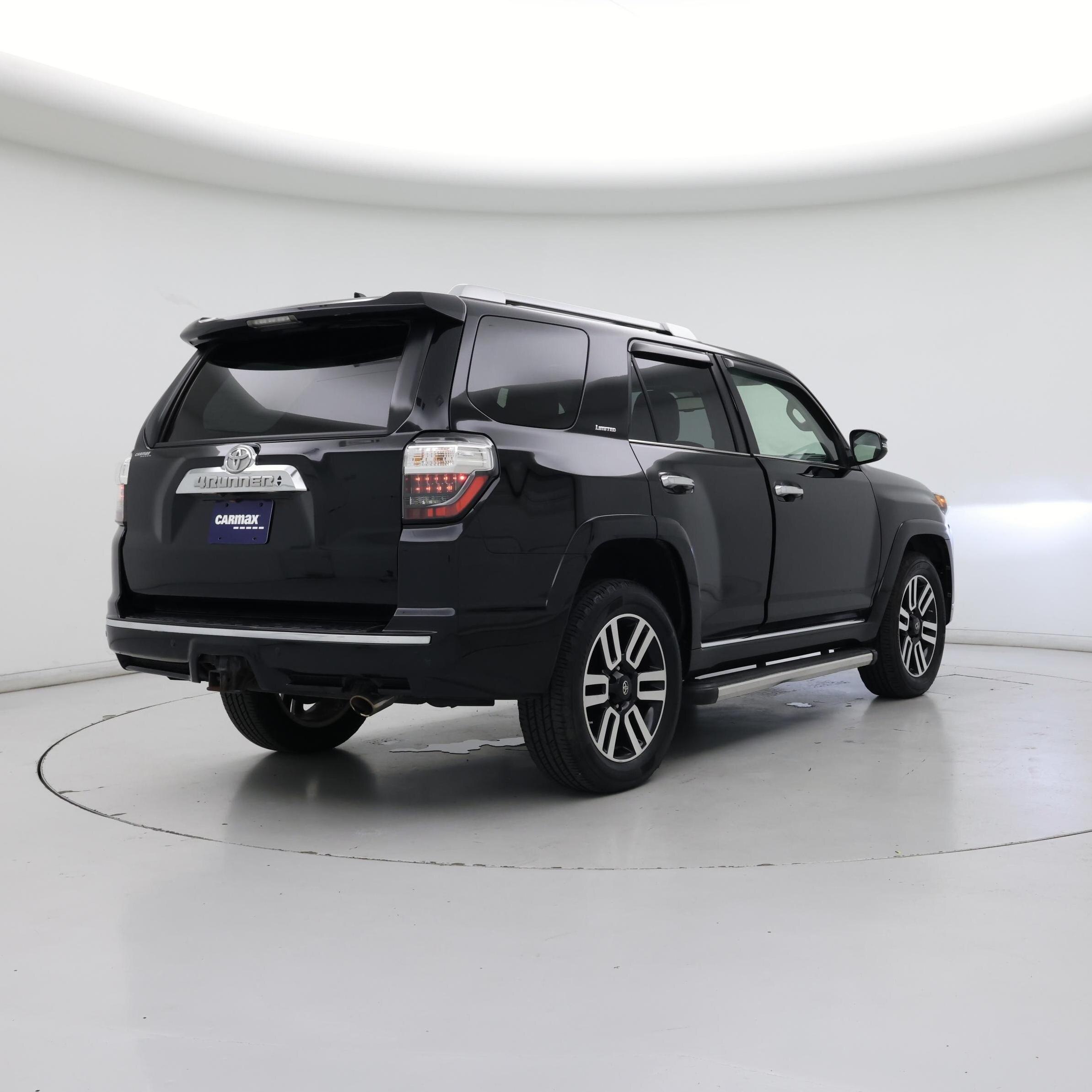 Thumbnail: 2016 Toyota 4Runner - 8