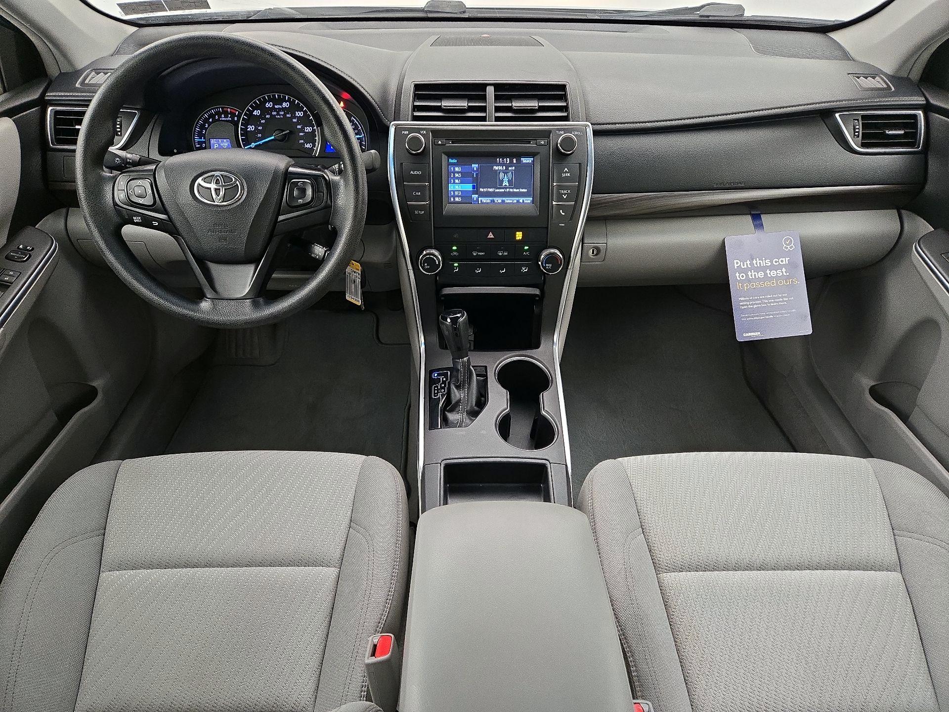Thumbnail: 2015 Toyota Camry - 9