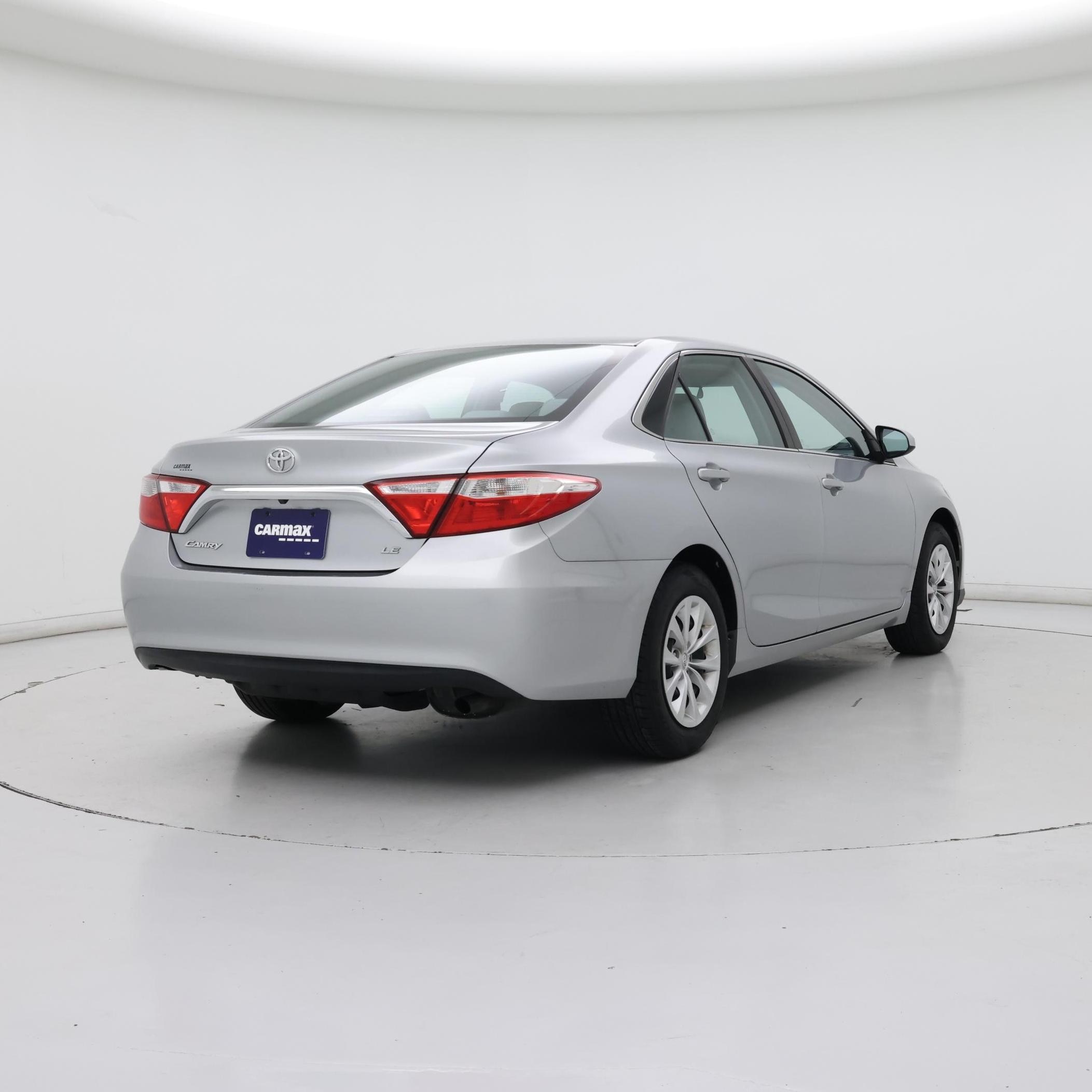 Thumbnail: 2015 Toyota Camry - 8