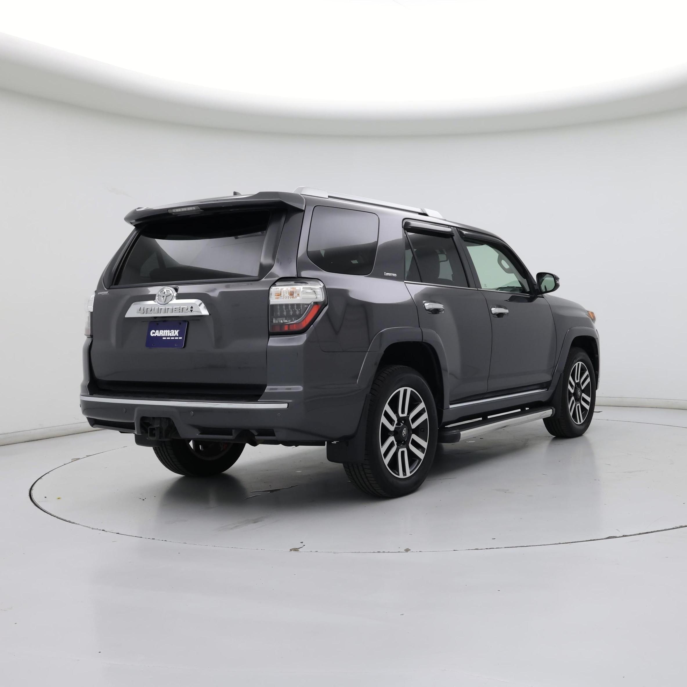 Thumbnail: 2016 Toyota 4Runner - 8
