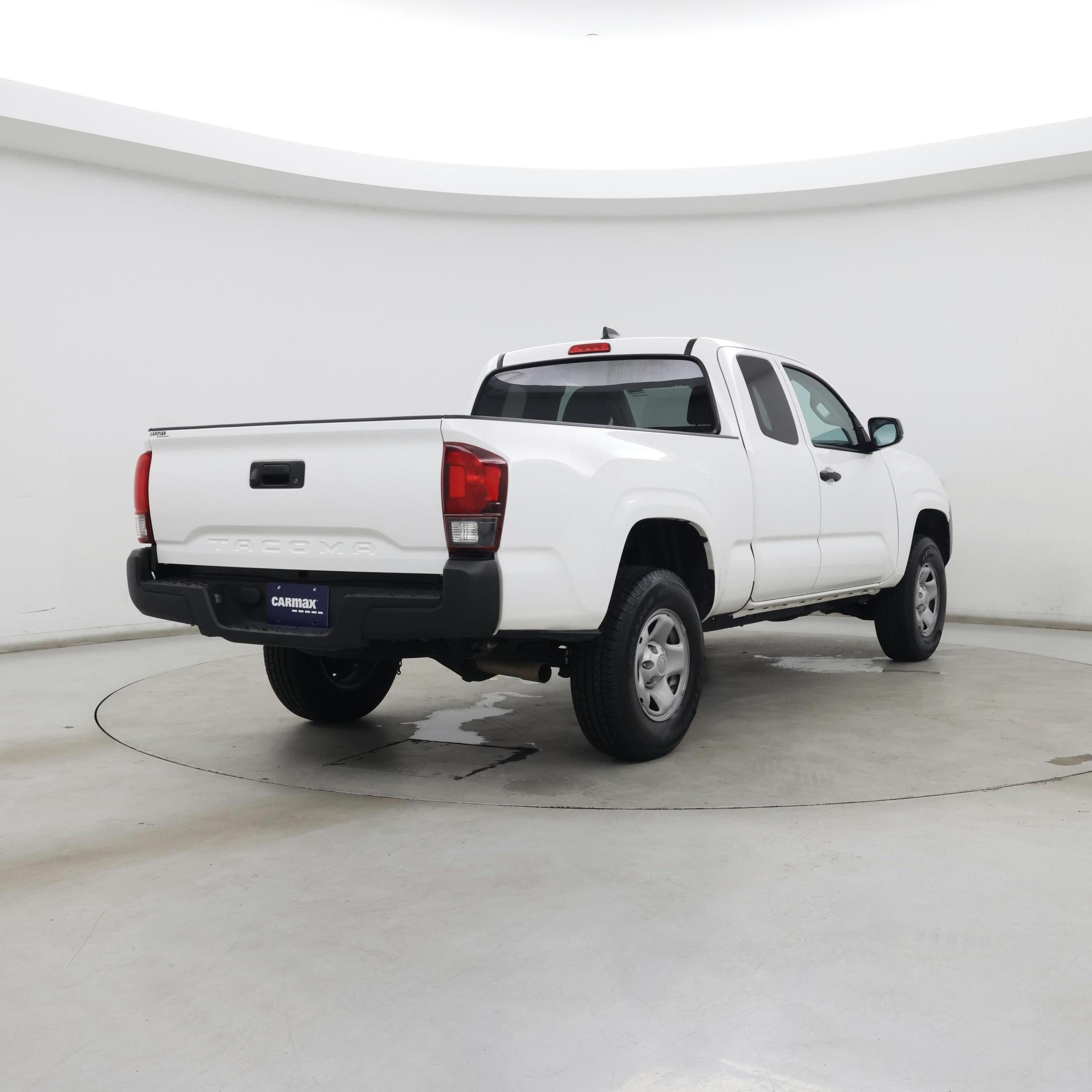 Thumbnail: 2023 Toyota Tacoma - 8