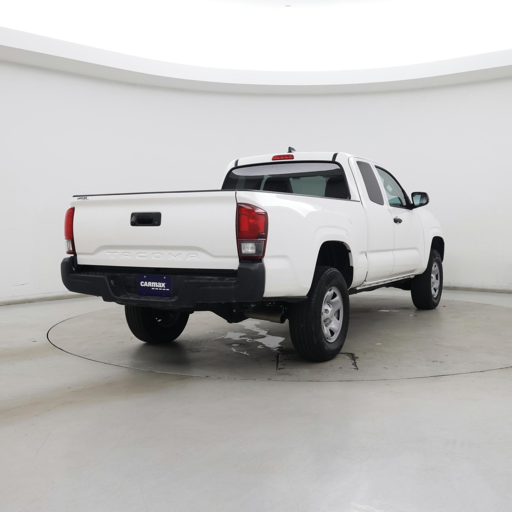Thumbnail: 2023 Toyota Tacoma - 8