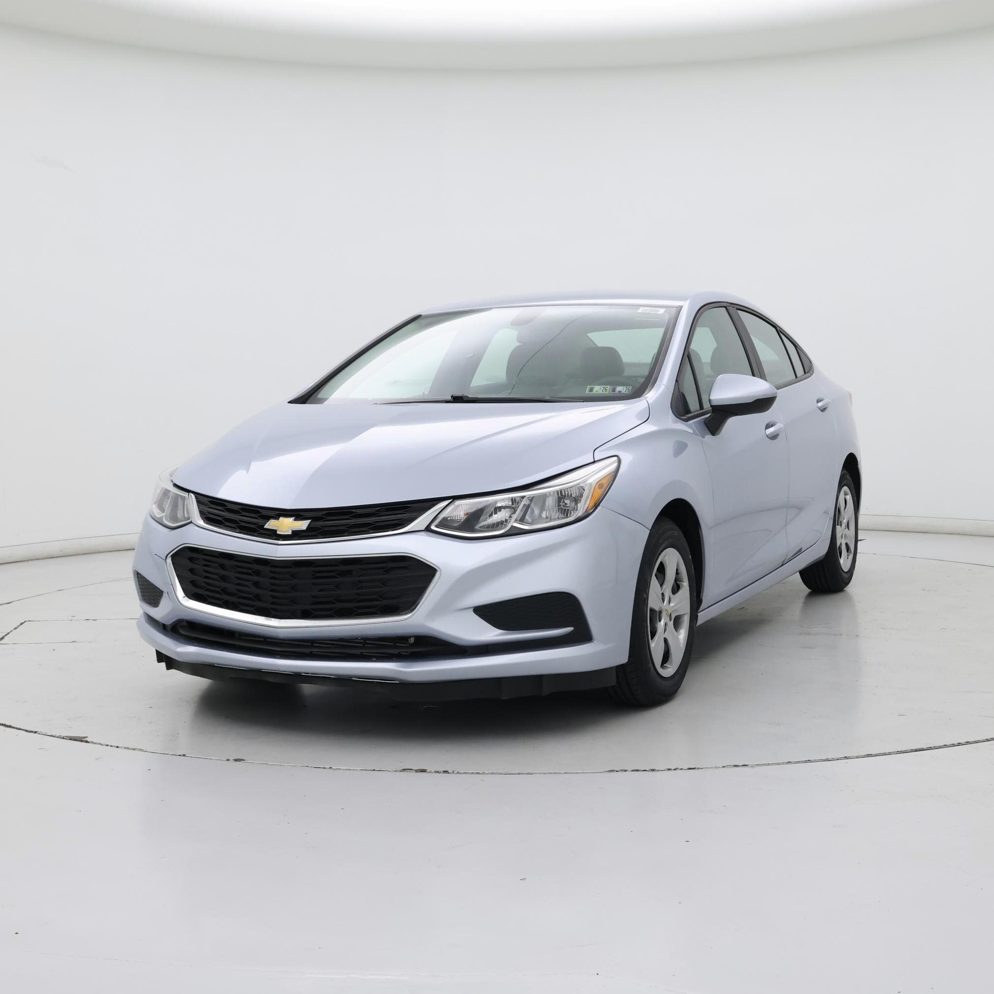 Thumbnail: 2017 Chevrolet Cruze - 4