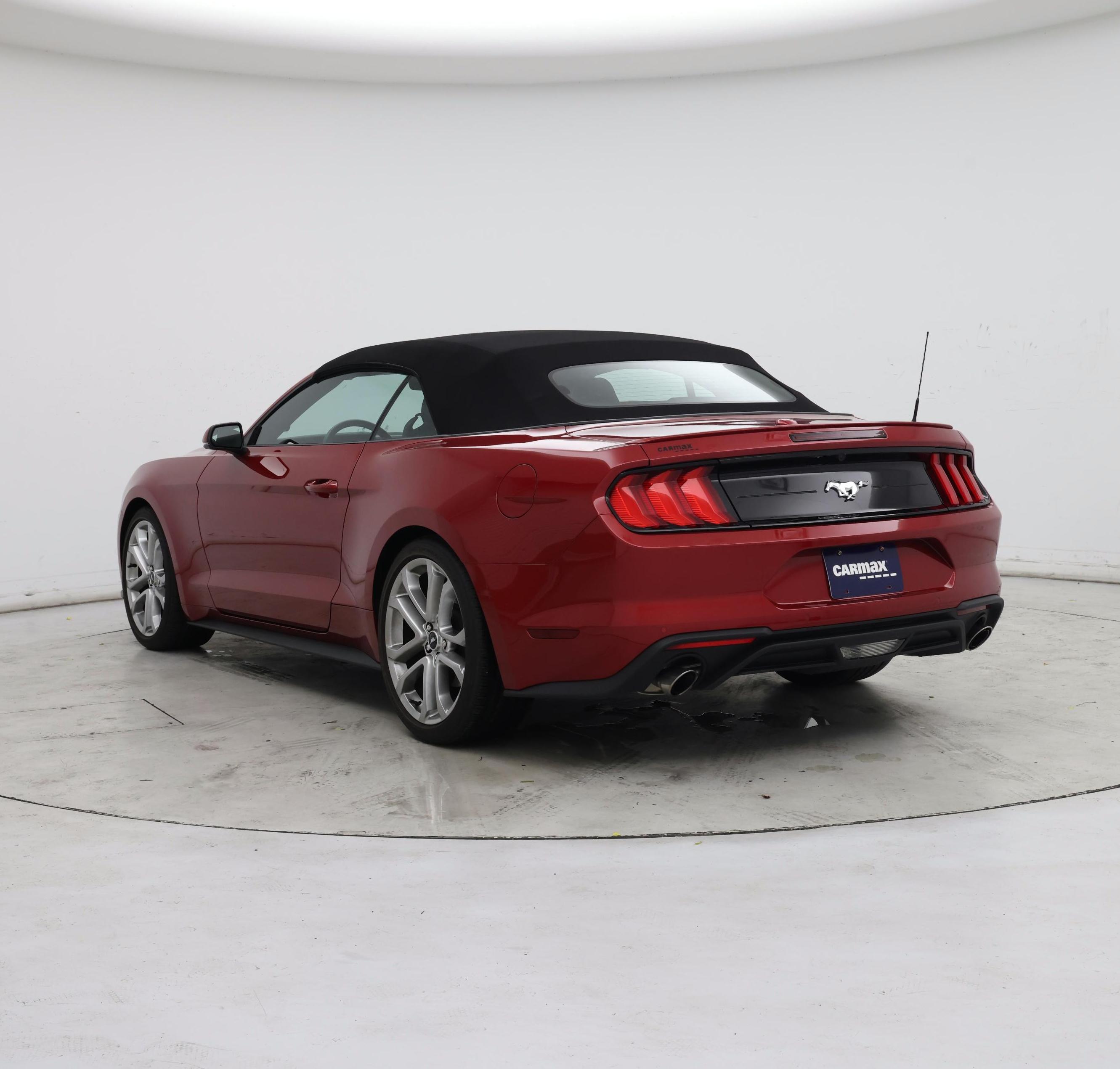 Thumbnail: 2022 Ford Mustang - 2