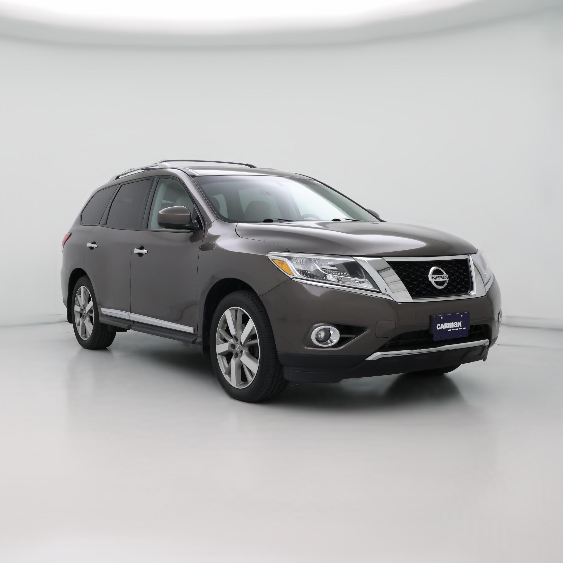 Thumbnail: 2016 Nissan Pathfinder - 1