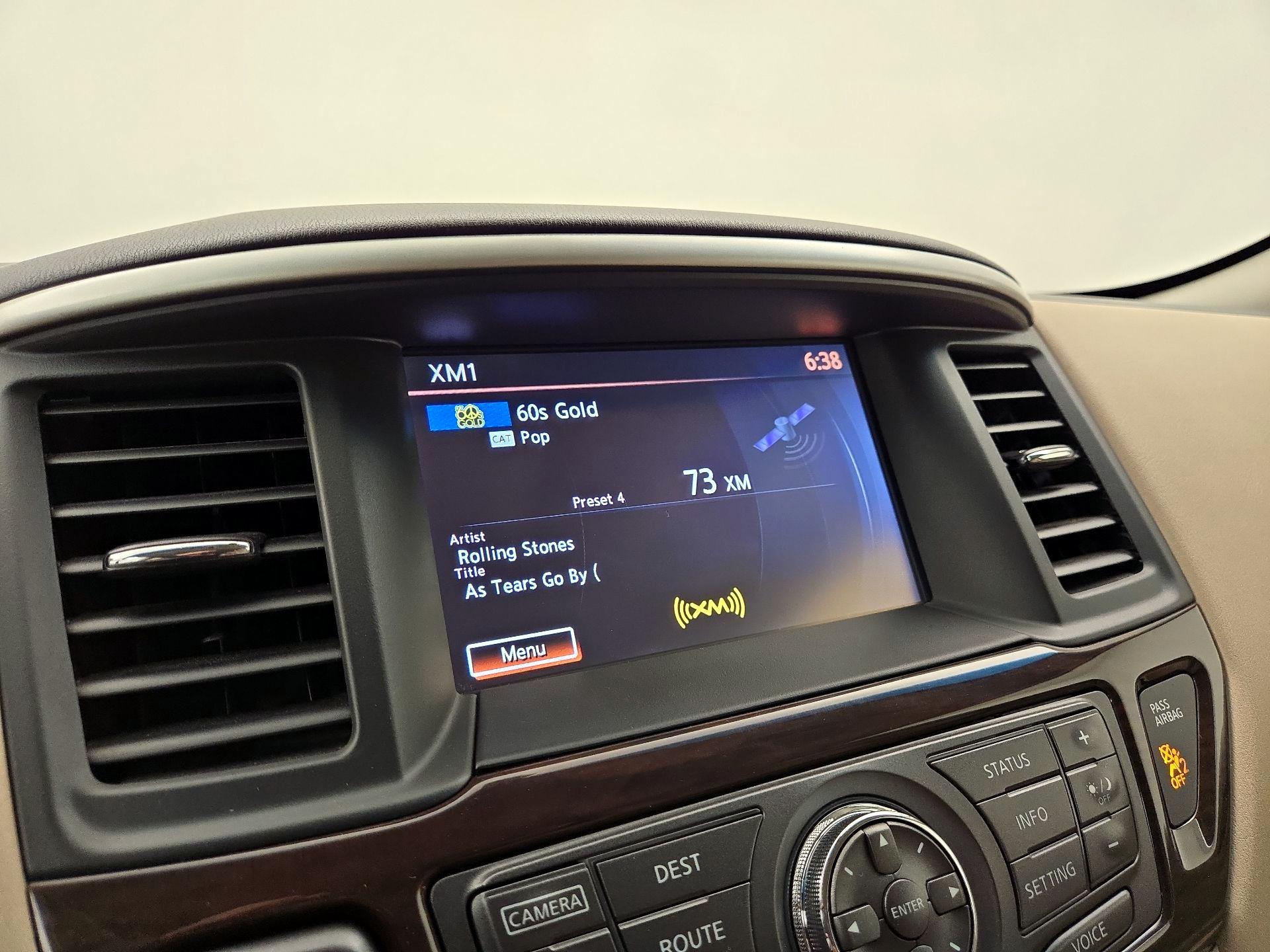Thumbnail: 2016 Nissan Pathfinder - 15