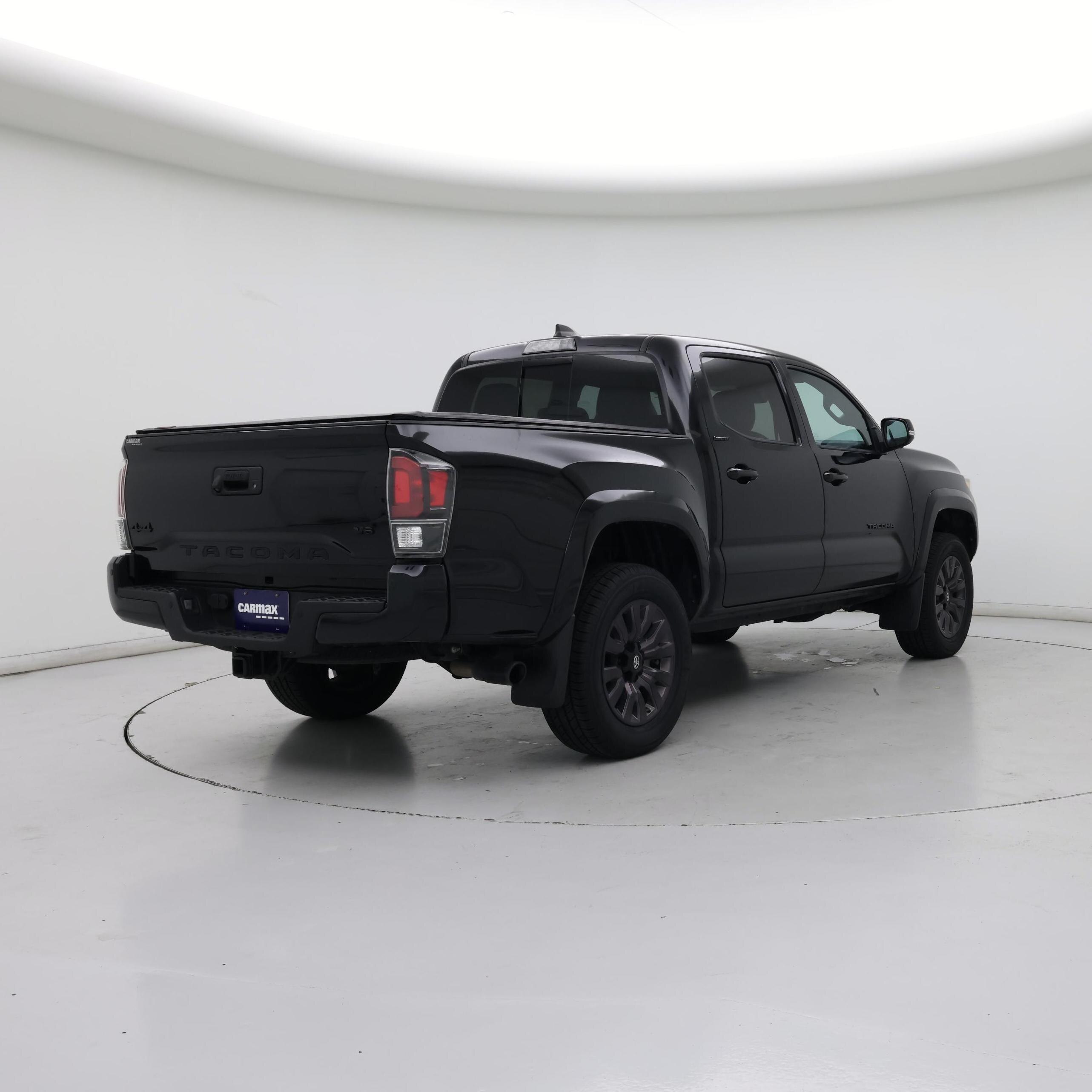 Thumbnail: 2021 Toyota Tacoma - 8