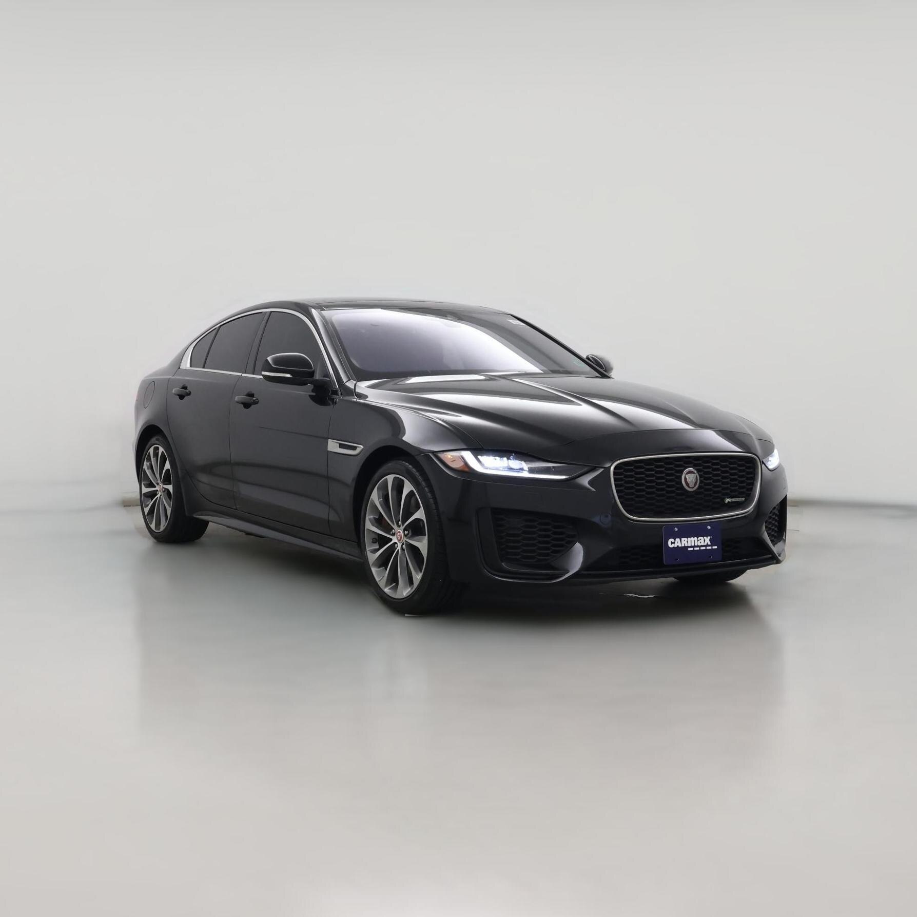 Thumbnail: 2020 Jaguar XE - 1